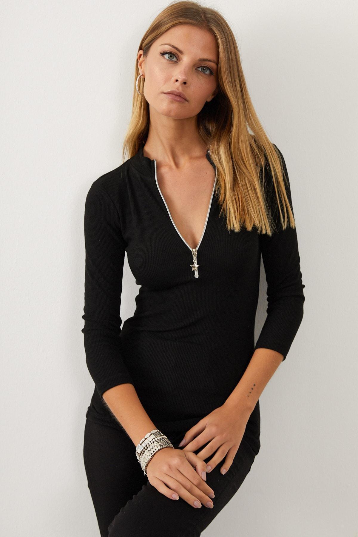 Black High Neck Fitted Top, BLACK, large image number 0