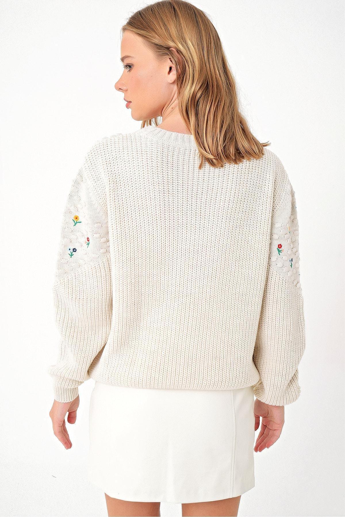 Ecru Floral Oversized Sweater, Ecru, large image number 2