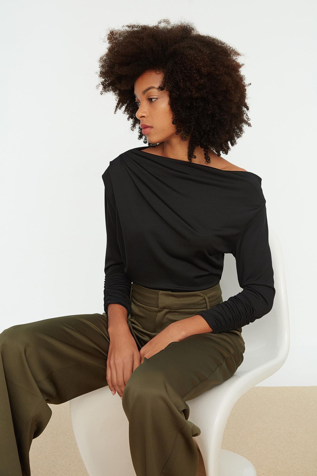 Black Fitted Blouse, Black, large image number 3