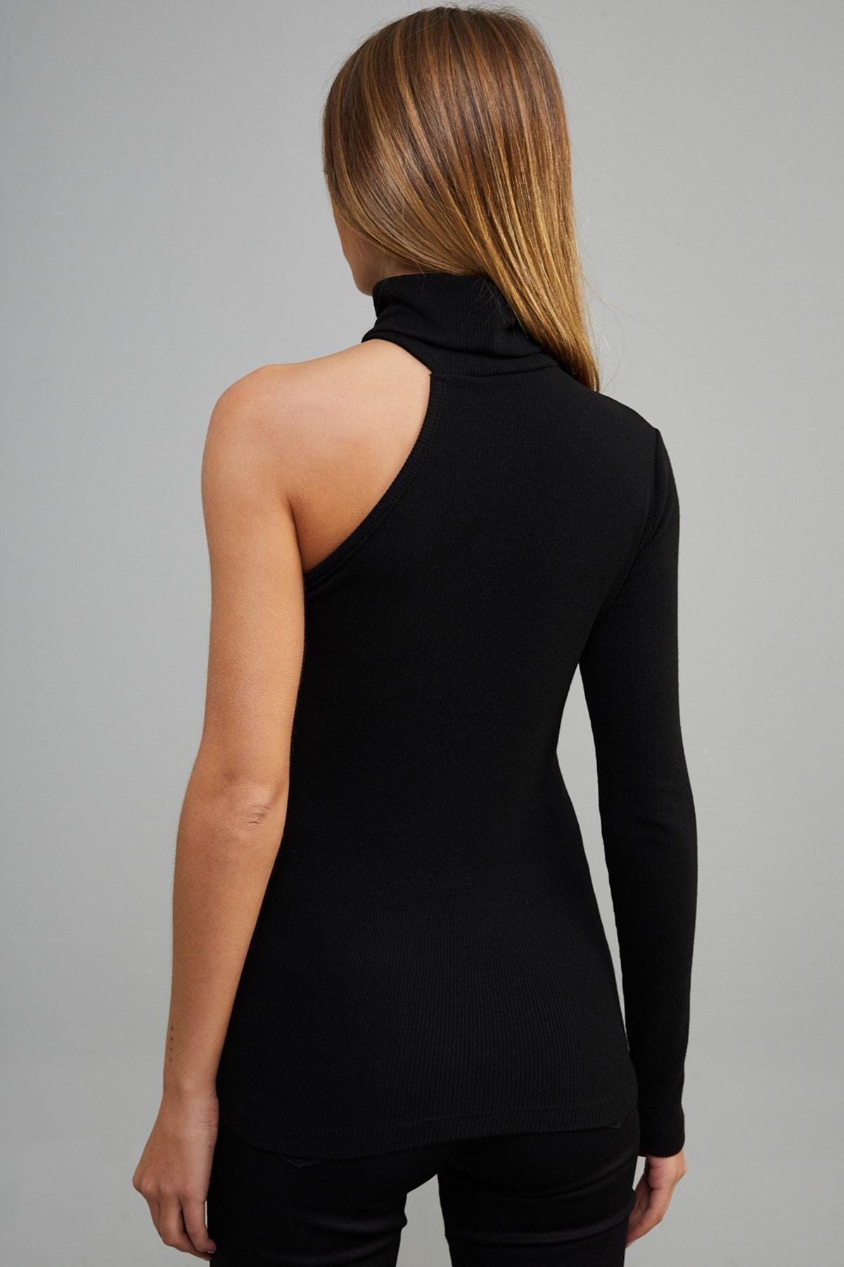Black One Shoulder Turtleneck Top, BLACK, large image number 3