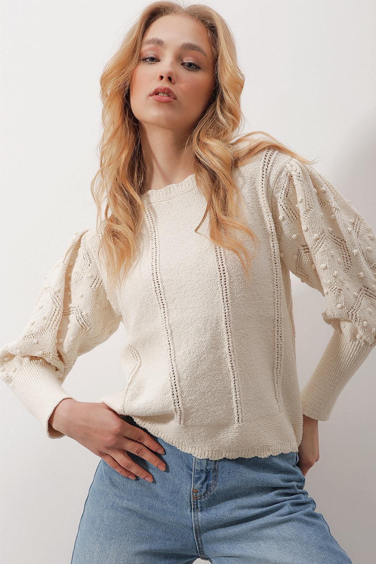Beige Embroidered Balloon Sleeve Sweater, , large image number 0