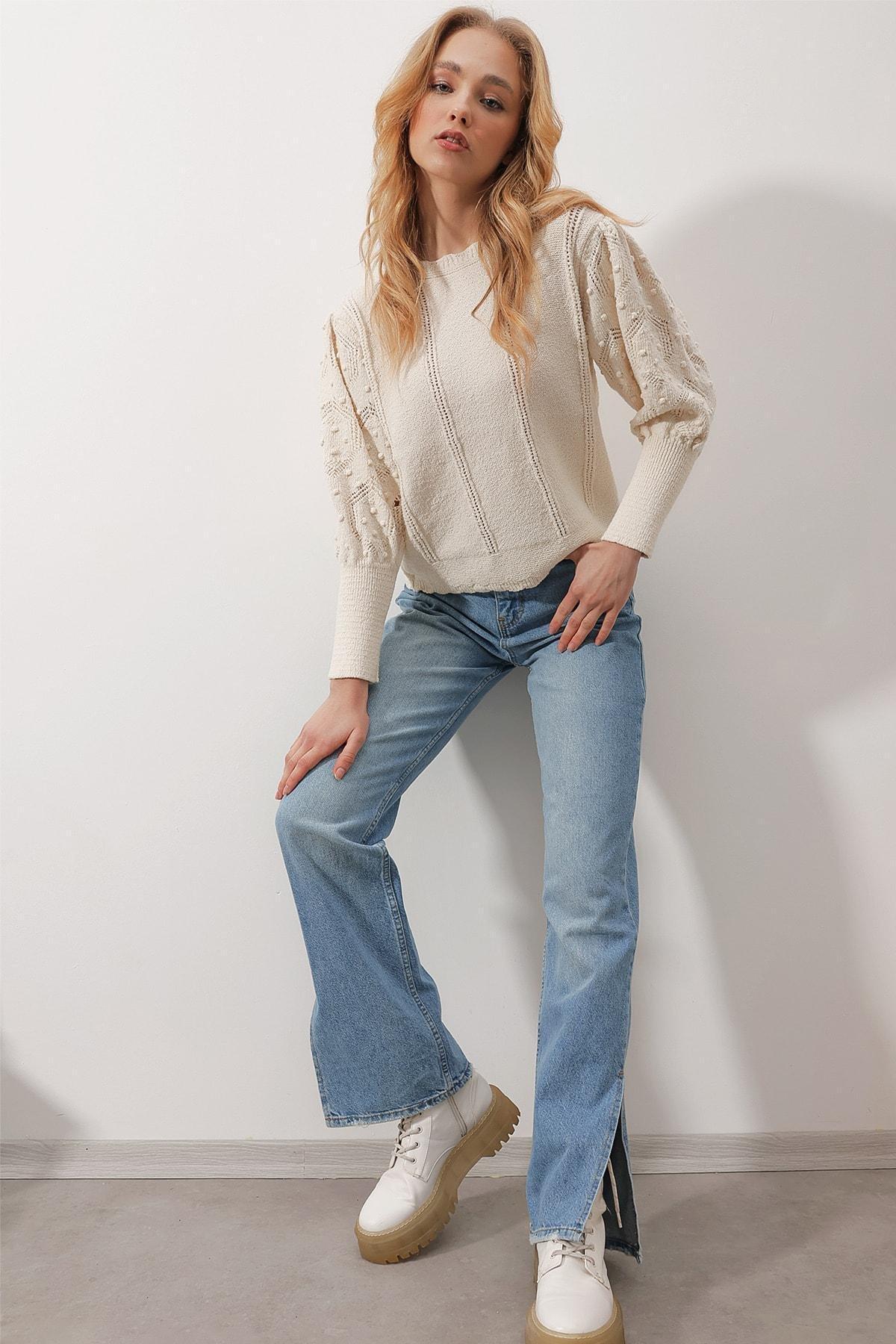 Beige Embroidered Balloon Sleeve Sweater, , large image number 1