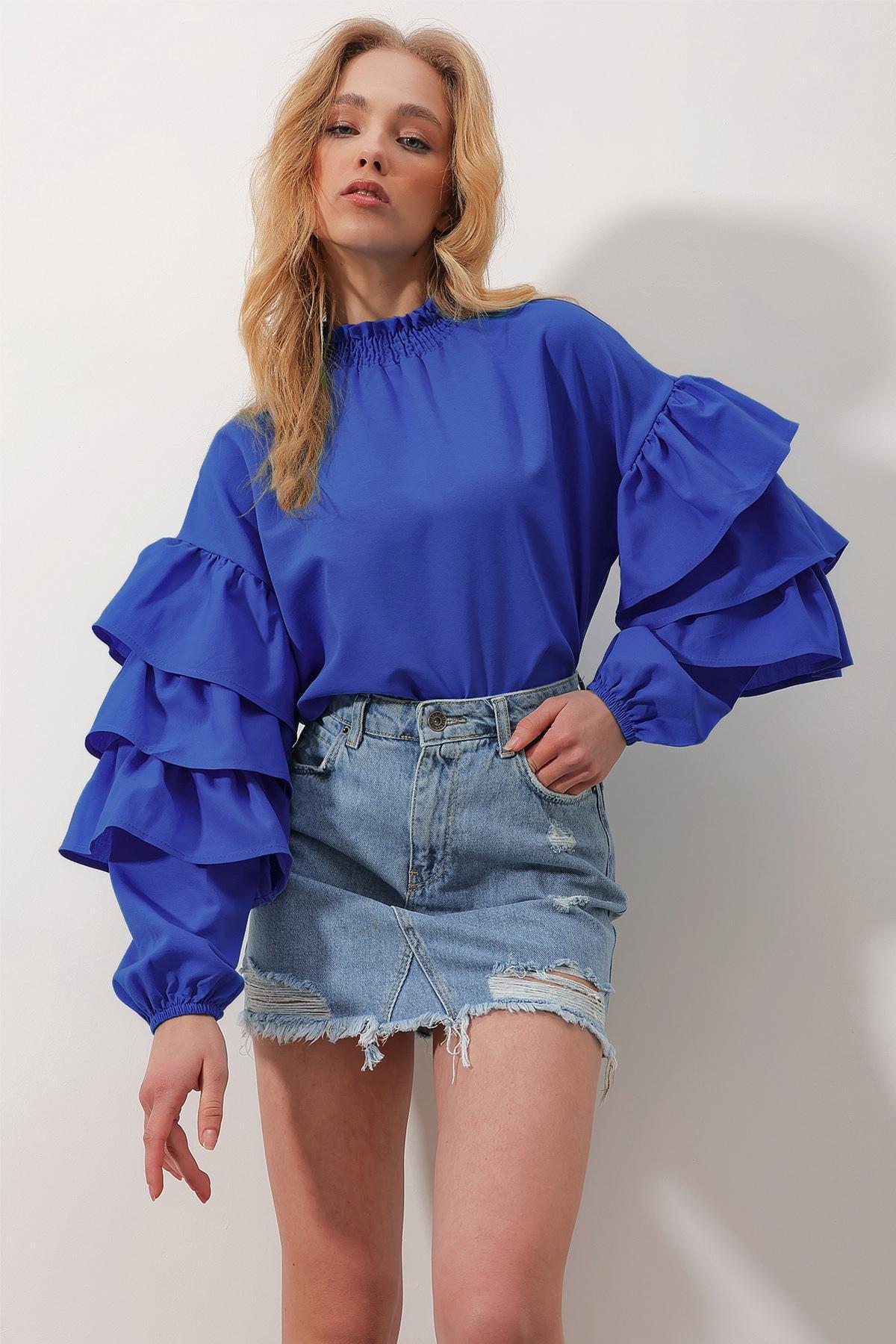 Alacati - Blue High-Neck Ruffle Sleeve Blouse