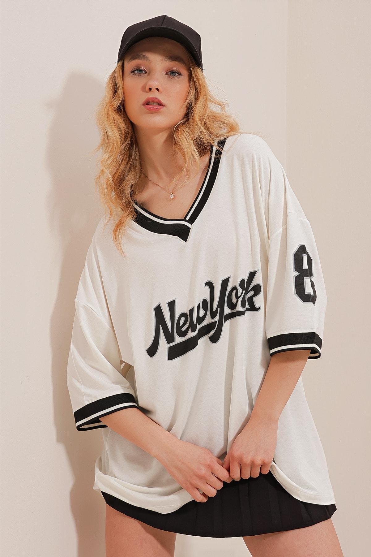 تيشيرت بقصة فضفاضة مزين بطبعة، أبيض, White, large image number 2