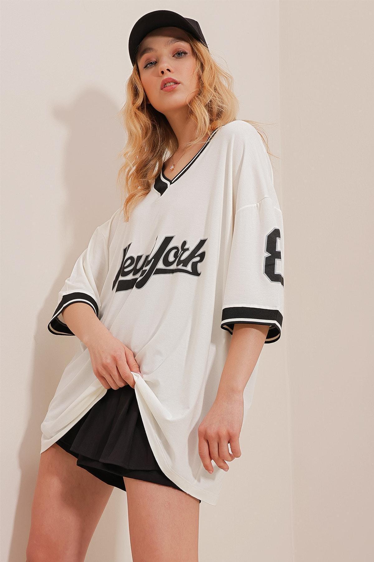 تيشيرت بقصة فضفاضة مزين بطبعة، أبيض, White, large image number 4