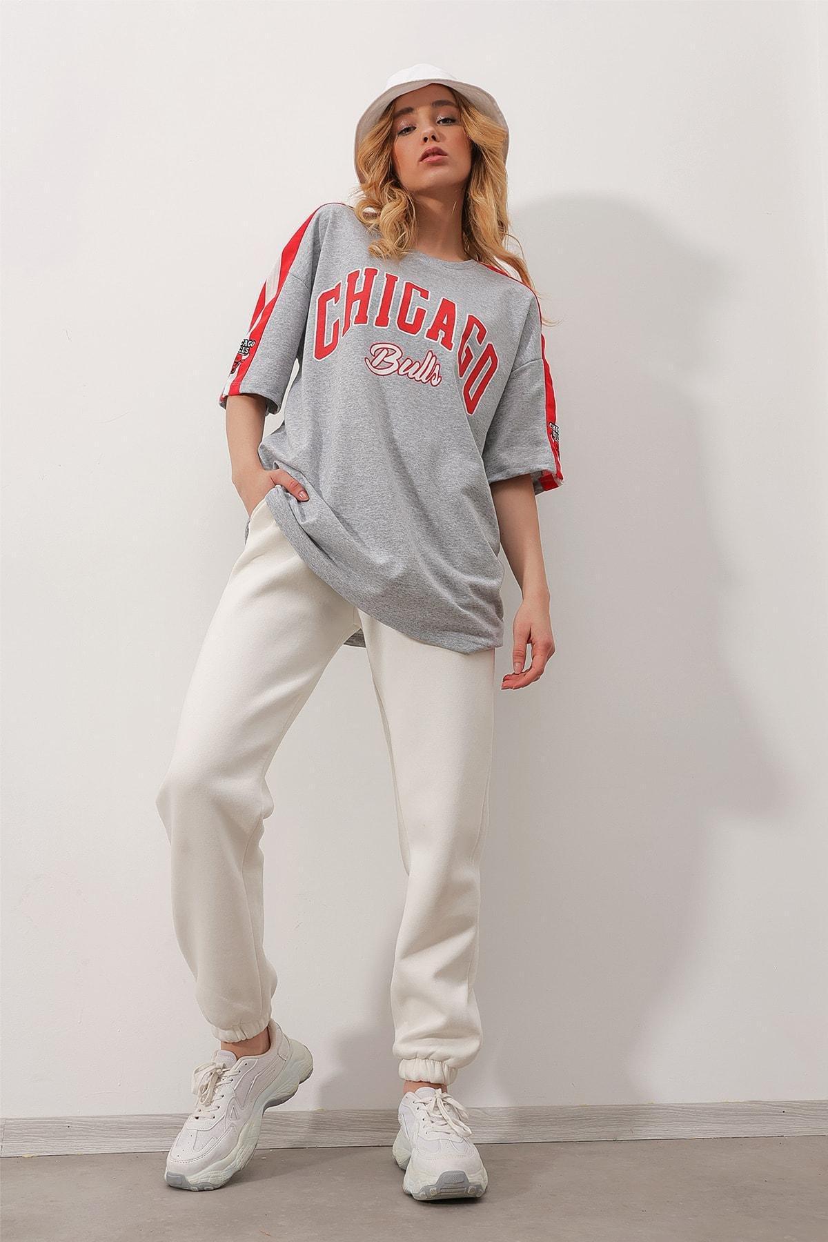Grey Crew Neck Printed Oversized T-Shirt, , medium