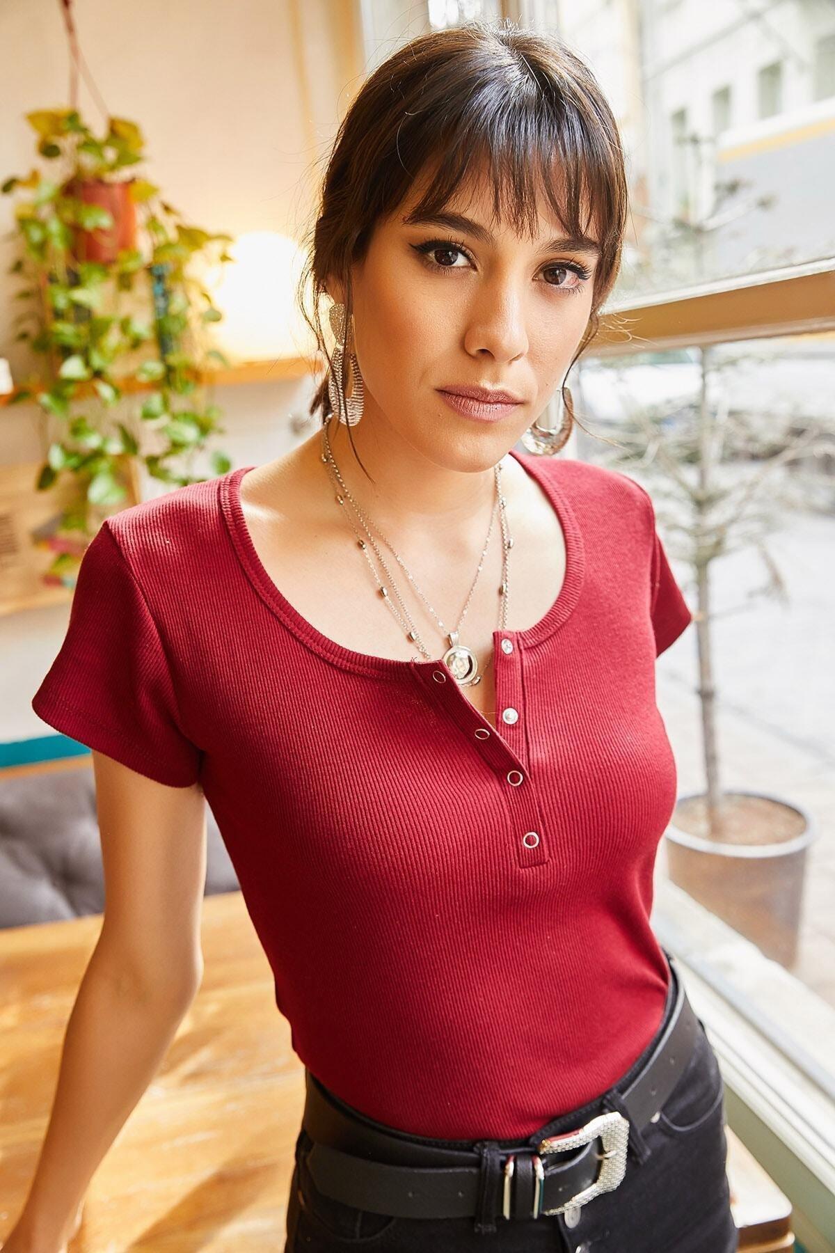 Burgundy Buttoned Fitted Blouse, , medium
