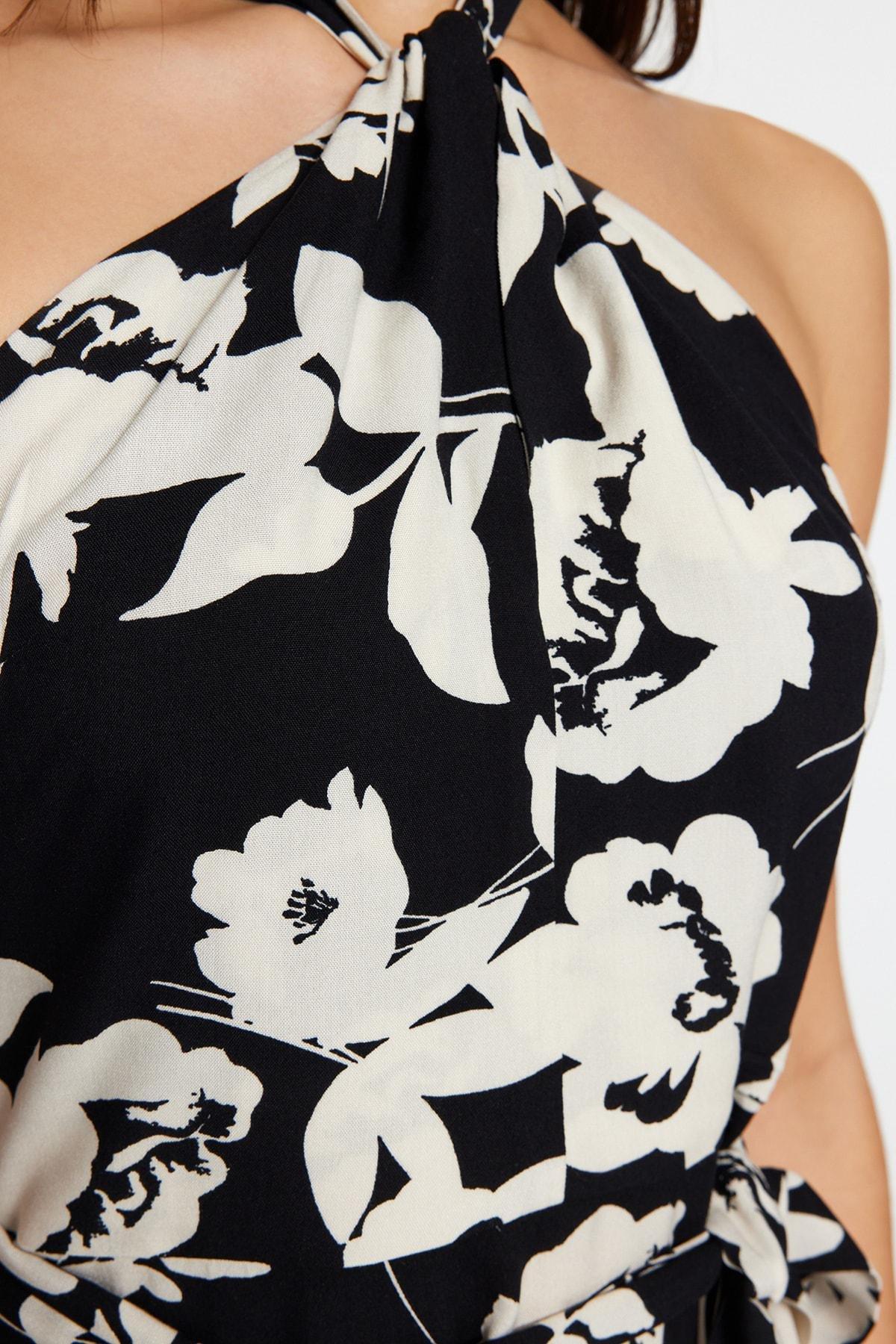 Black Floral A-Line Dress, Black, large image number 4