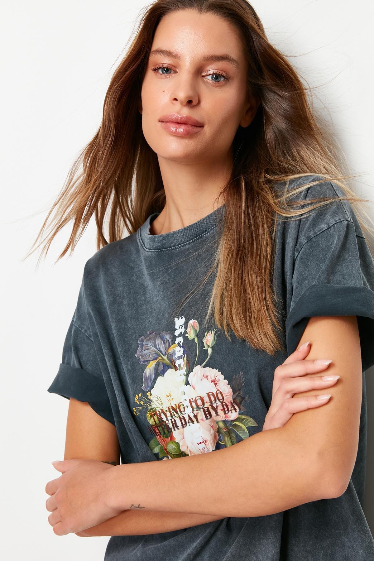 Black Crew Neck Boyfriend T-Shirt, , large image number 2
