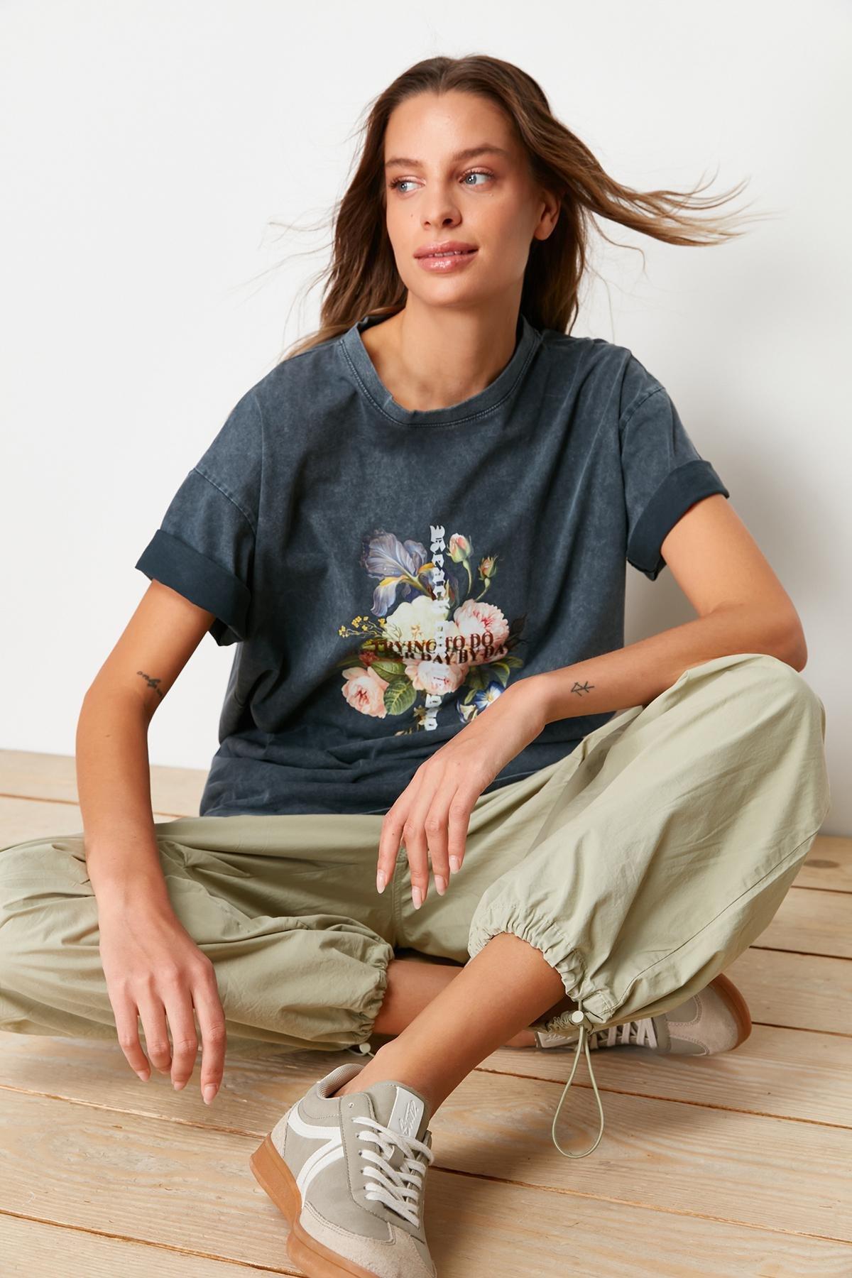 Black Crew Neck Boyfriend T-Shirt, , large image number 4