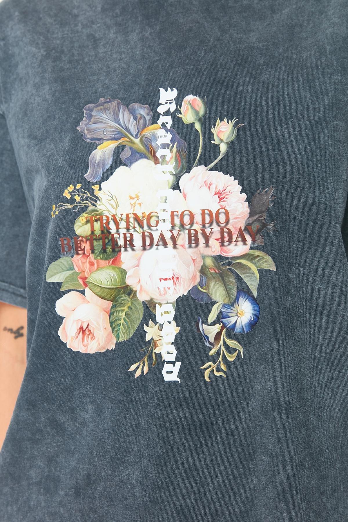 Black Crew Neck Boyfriend T-Shirt, , large image number 8