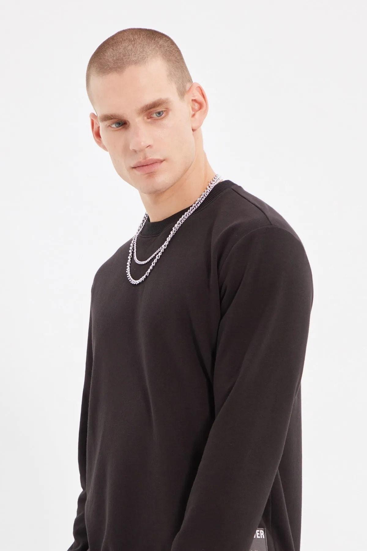 Black Crew Neck Sweatshirt, , large image number 2