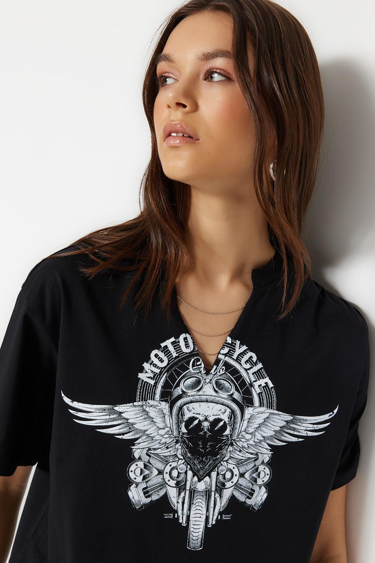 Black V-Neck Boyfriend T-Shirt, , large image number 1