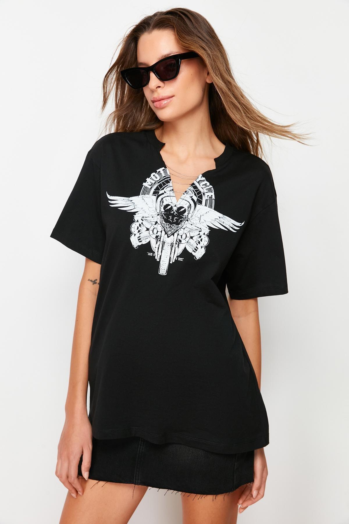 Black V-Neck Boyfriend T-Shirt, , large image number 4