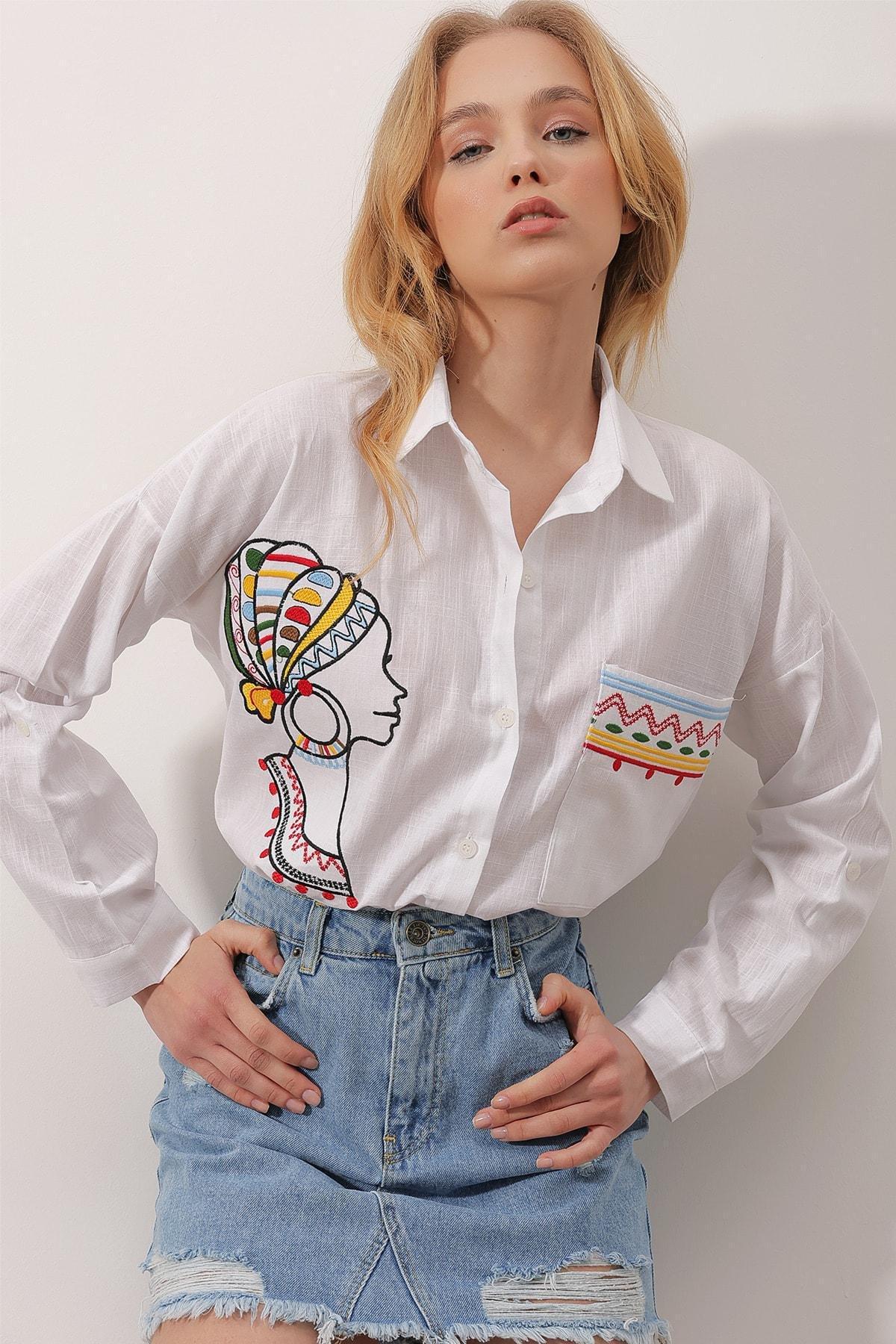 White Ethnic Pattern Long Sleeve Shirt, , large image number 0
