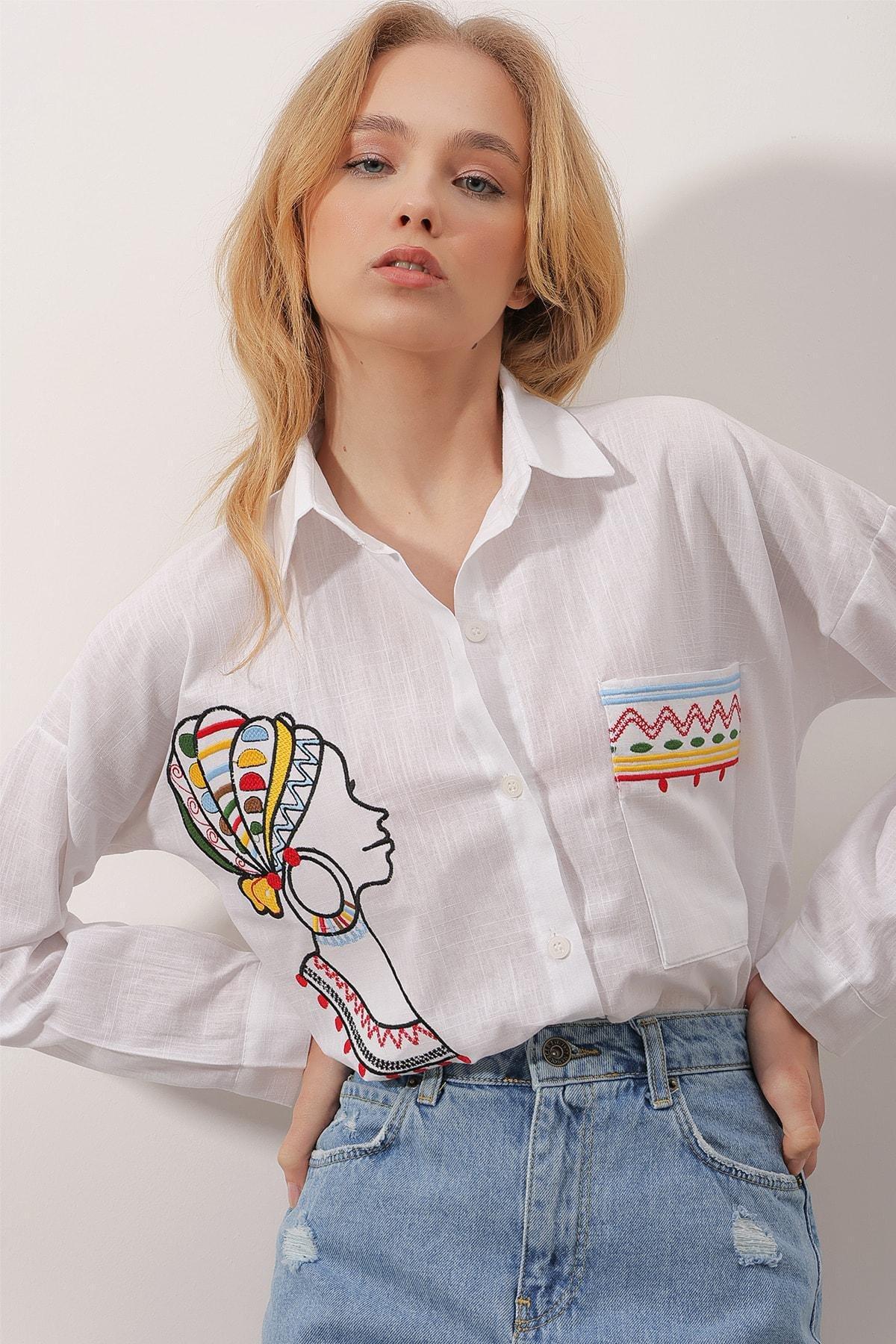 White Ethnic Pattern Long Sleeve Shirt, , large image number 2