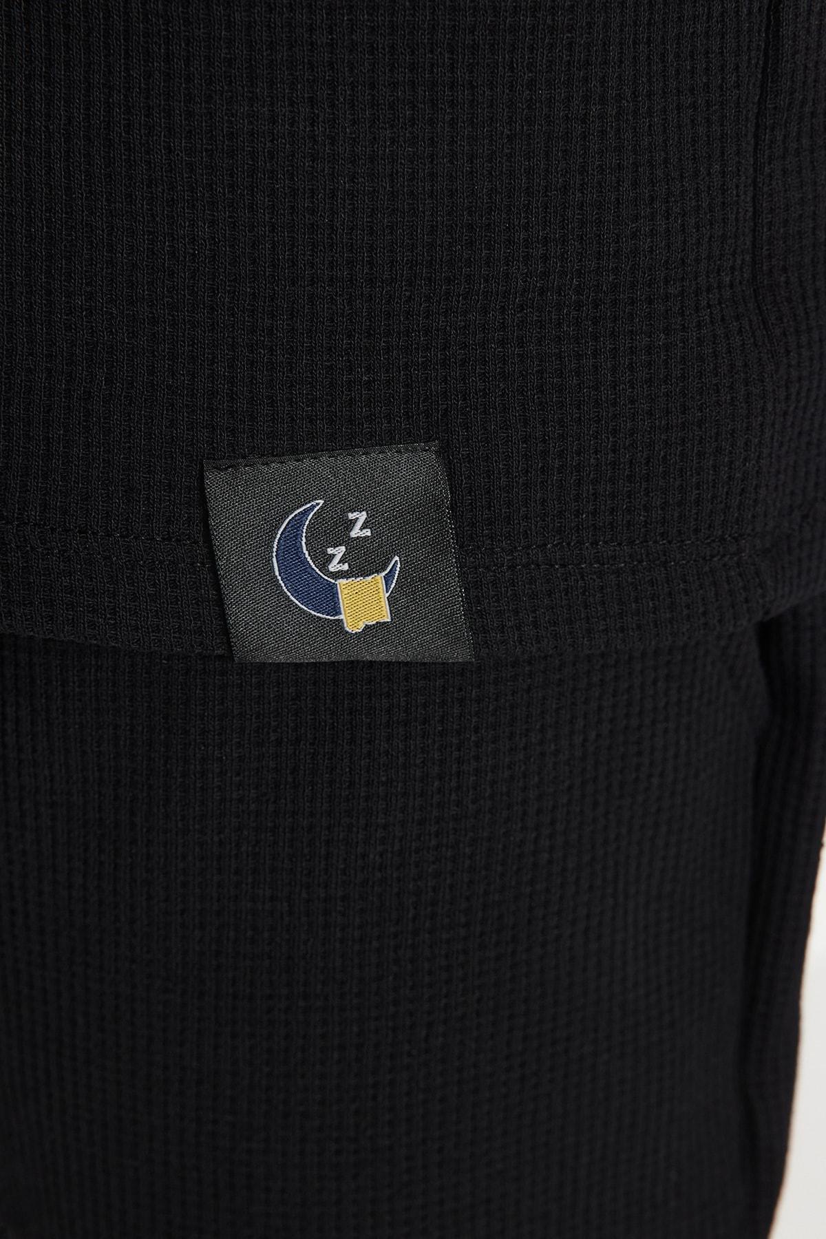 Black Crew Neck Pyjamas Set, , large image number 3