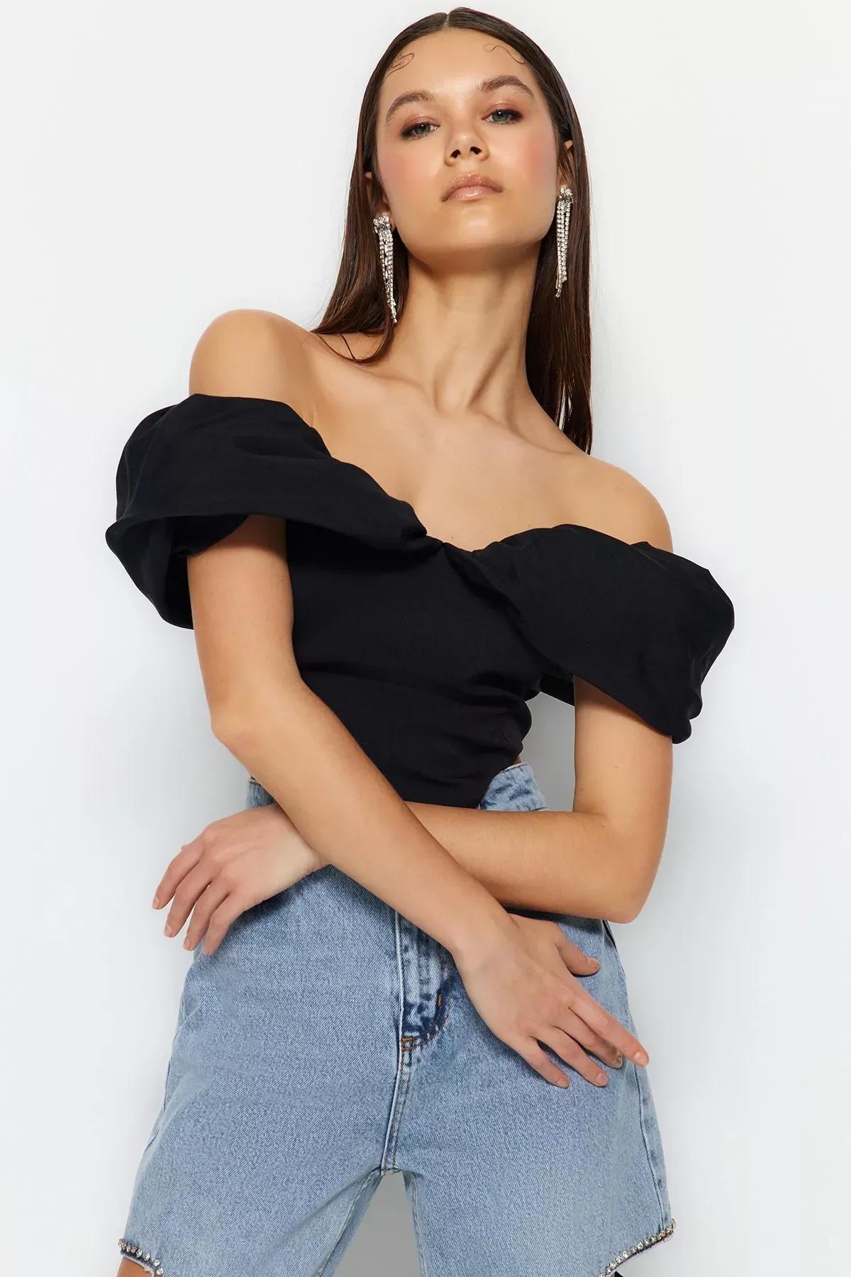 Black Fitted Carmen Collar Crop Top, Black, large image number 1