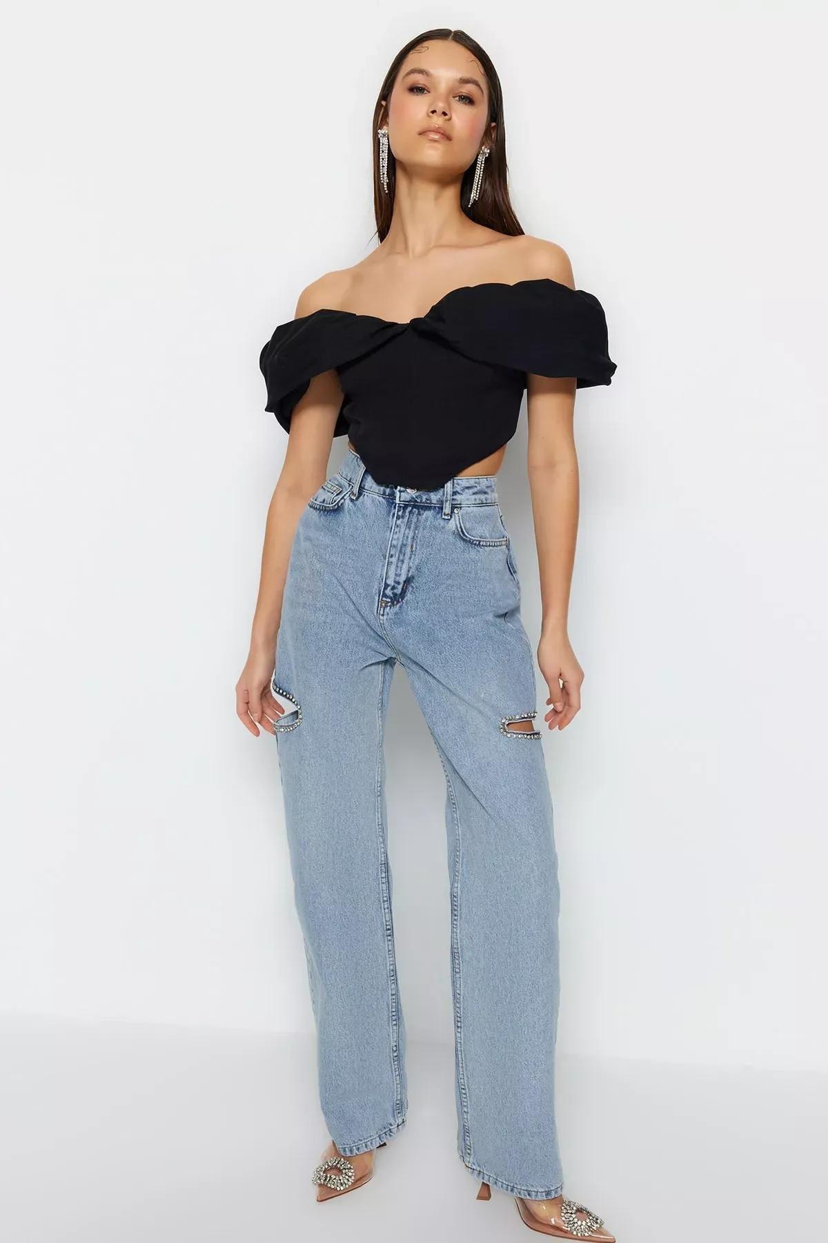 Black Fitted Carmen Collar Crop Top, Black, large image number 2