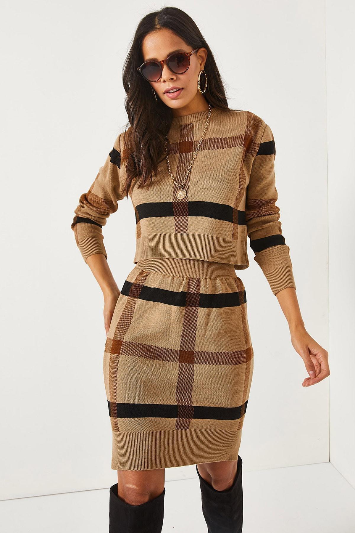 Biscuit Top Crop Sweater Bottom Slit Skirt Set TKM-19000184, 2s, BISCUIT, large image number 2