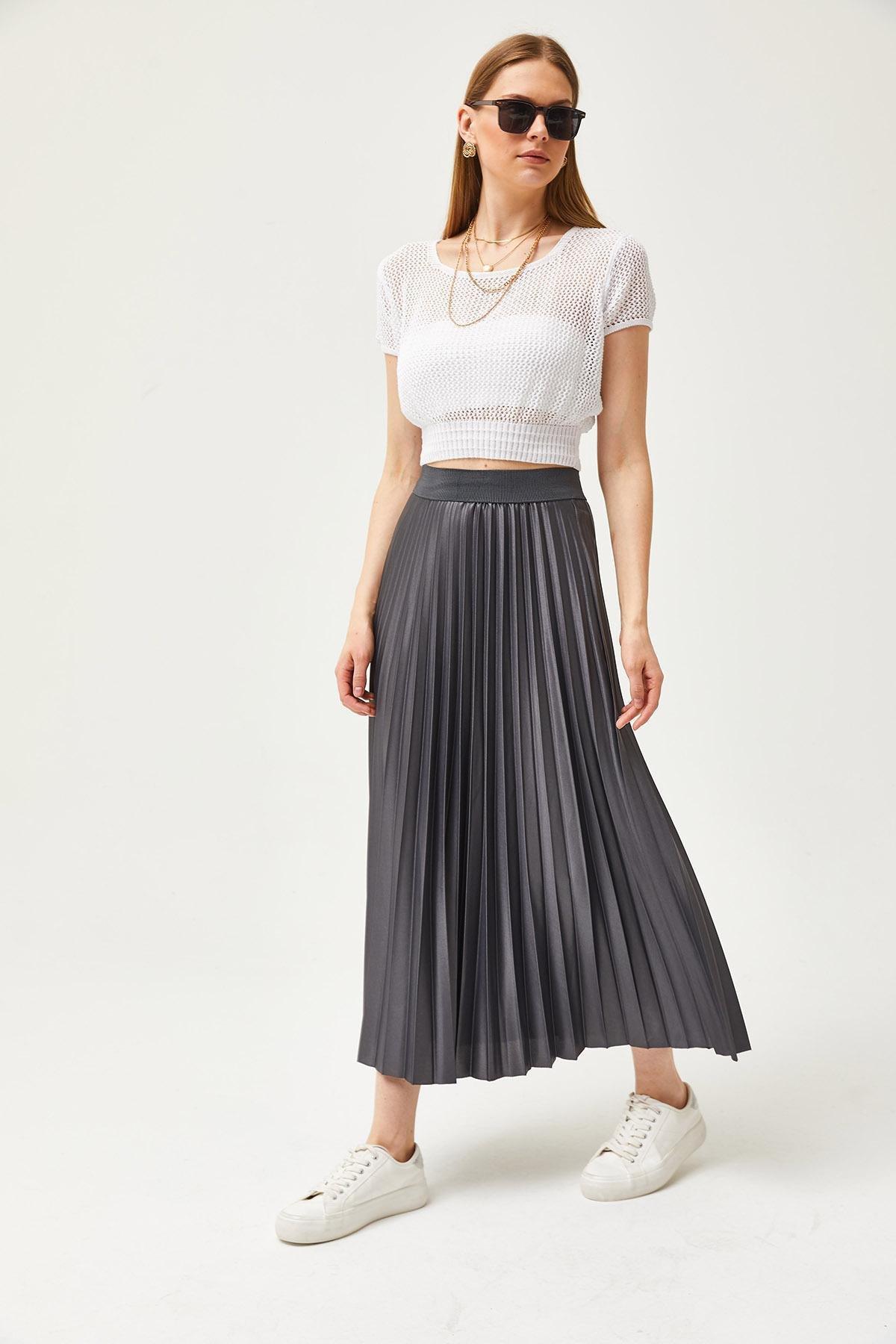 Grey Leather Look Pleat A-Line Skirt, , large image number 2