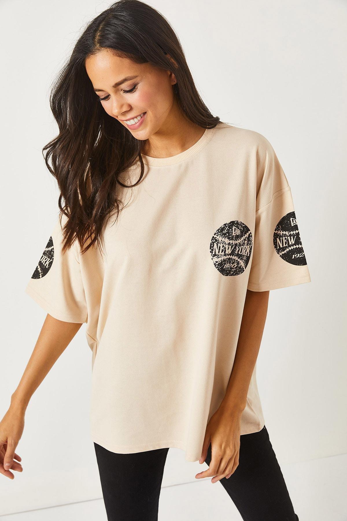Beige Crew Neck Oversize T-Shirt, New York Beige, large image number 1