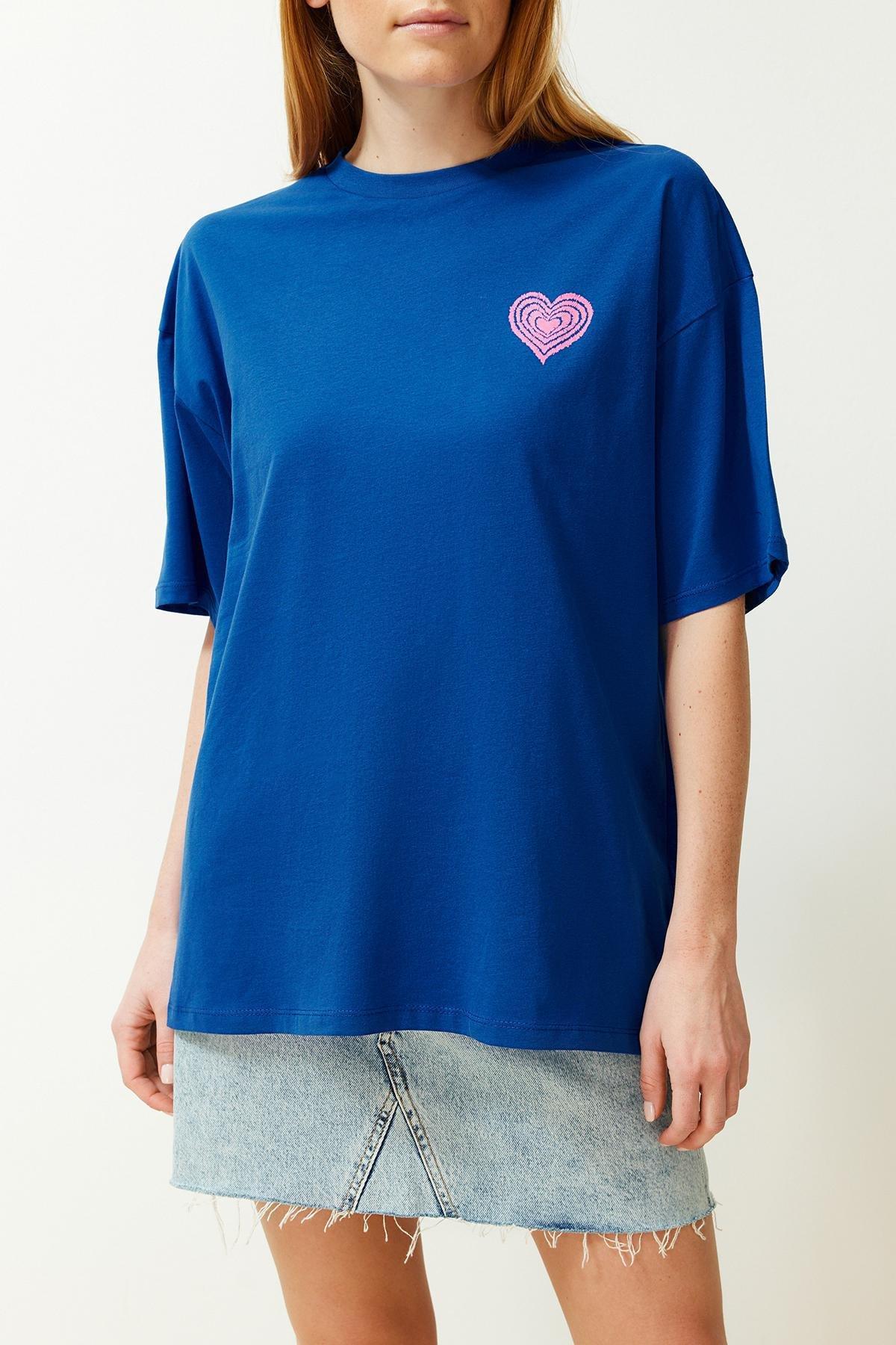 Blue Embossed Printed Oversizedd T-Shirt, , large image number 3