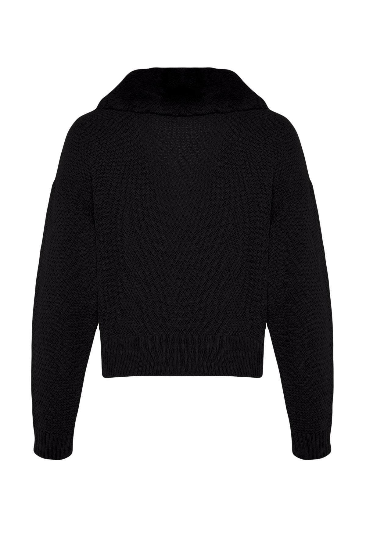 Black V-Neck Cardigan, , large image number 3