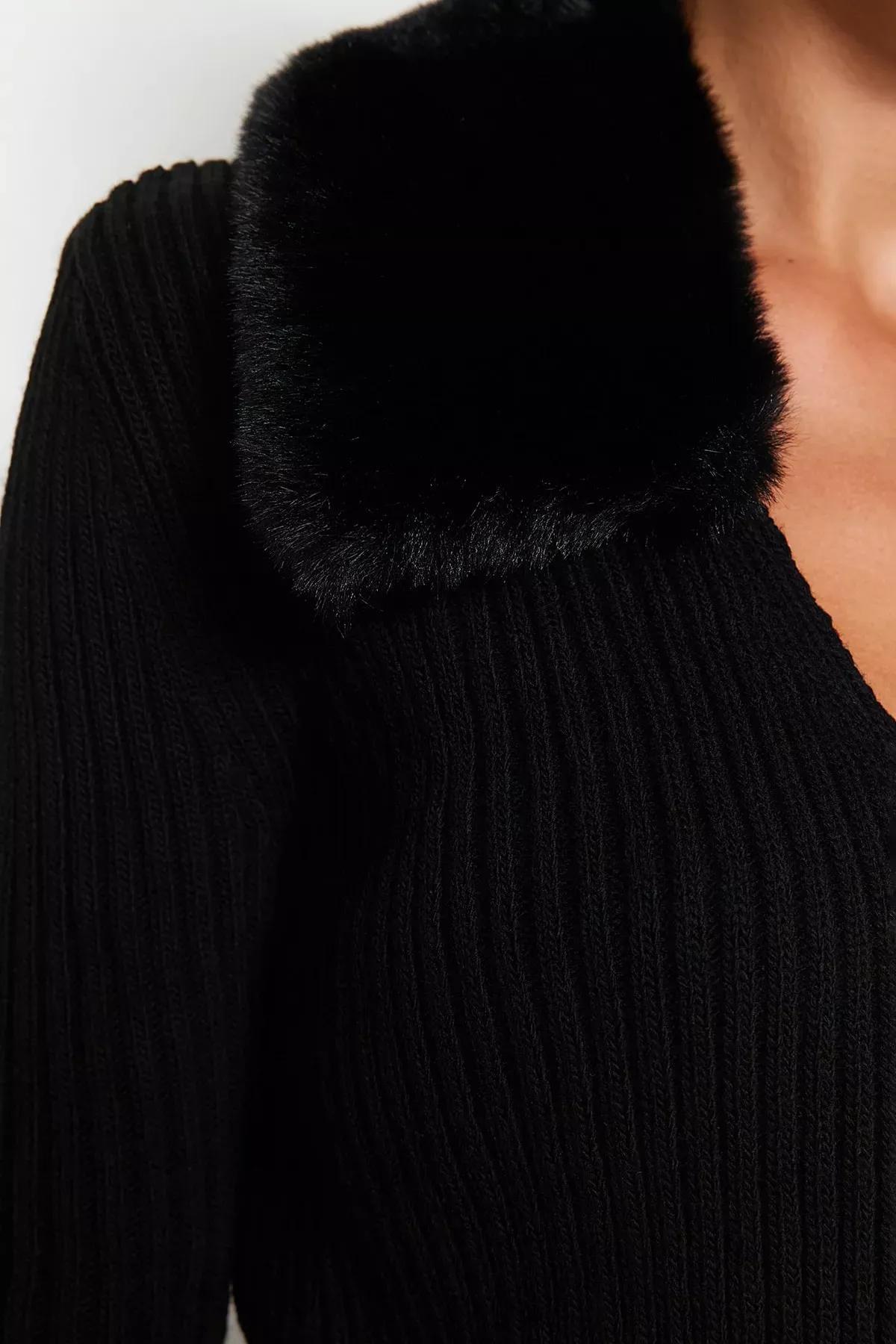 Black Slim Sweater, BLACK, large image number 3
