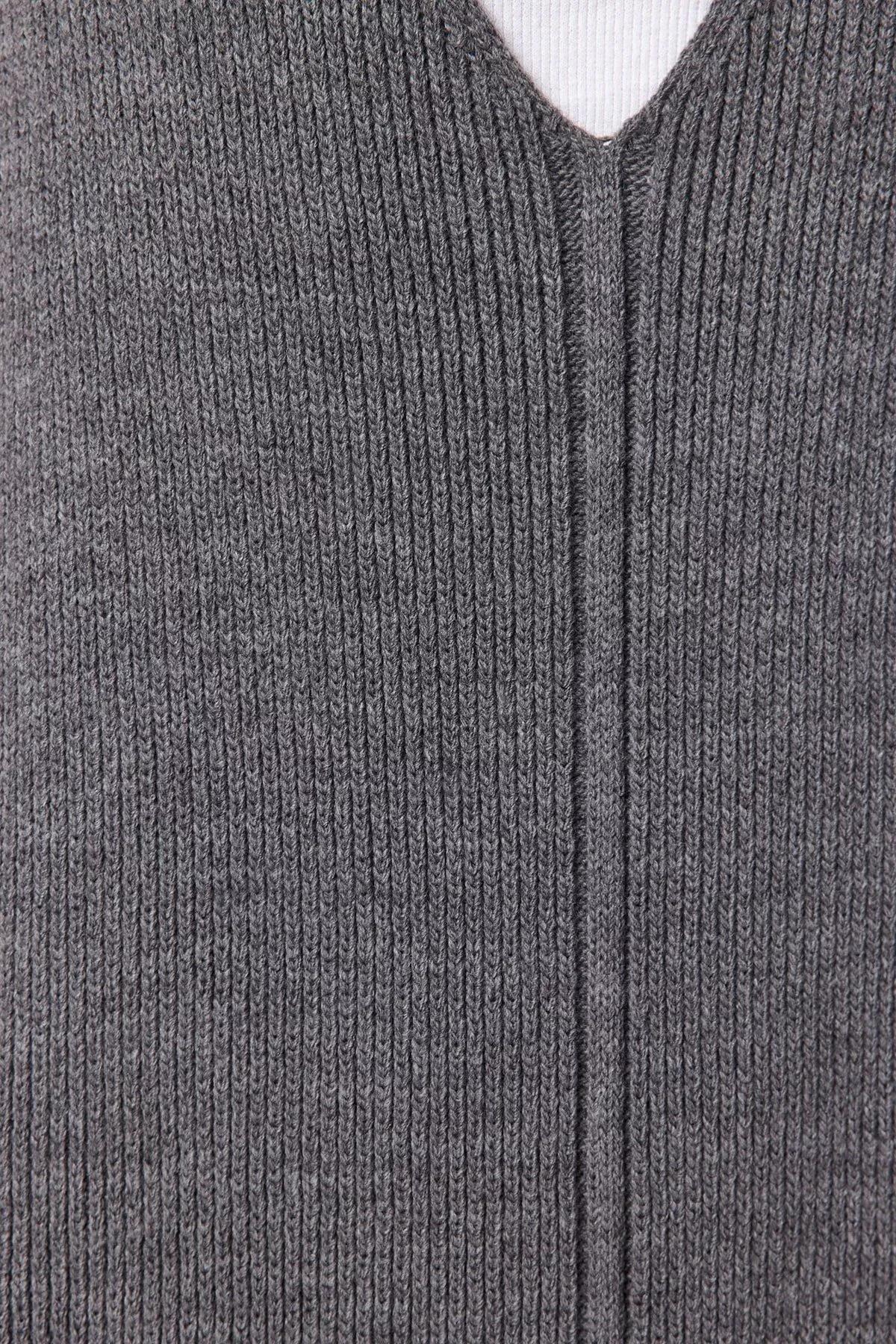 فستان طويل مُحاك بفتحة رقبة V، رمادي, Anthracite, large image number 3