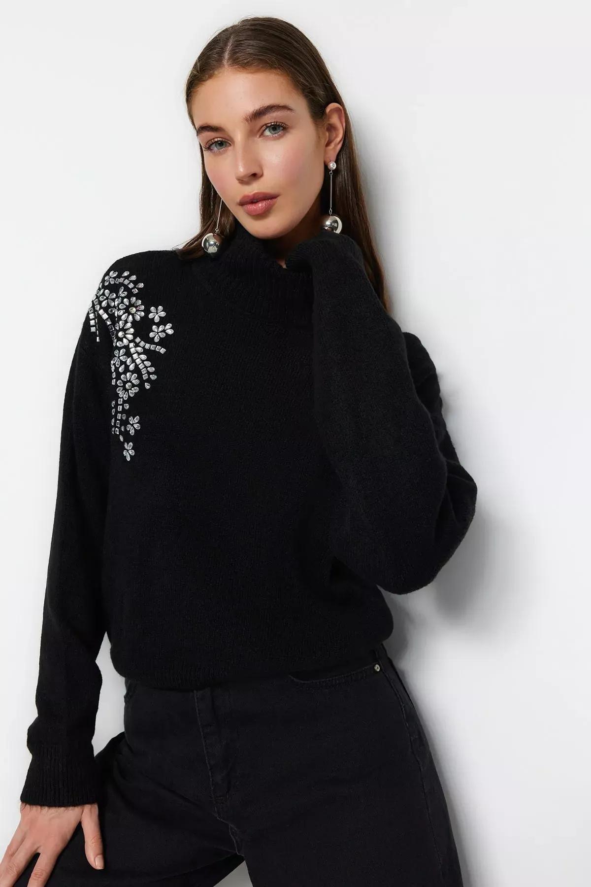Black Turtleneck Sweater, BLACK, large image number 2