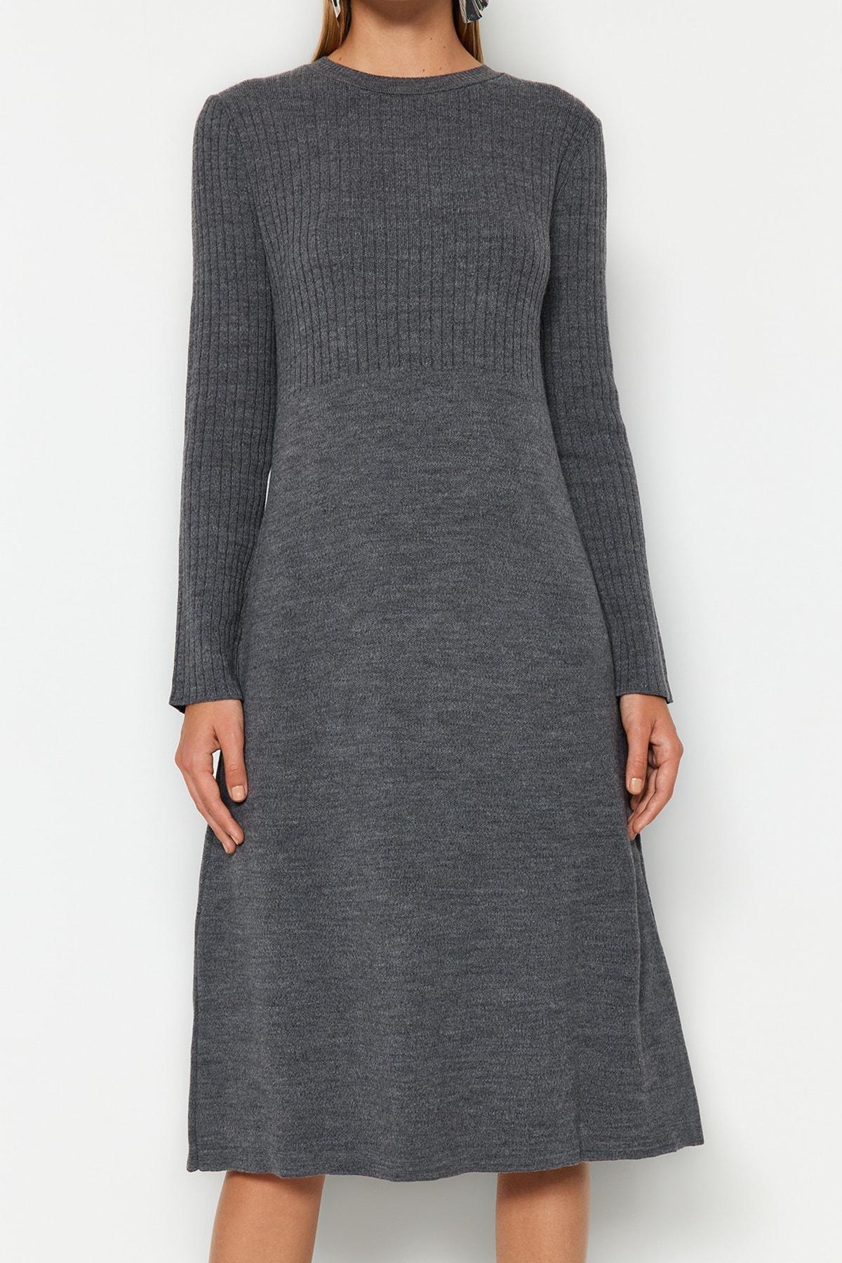 Grey Shift Dress, , large image number 5
