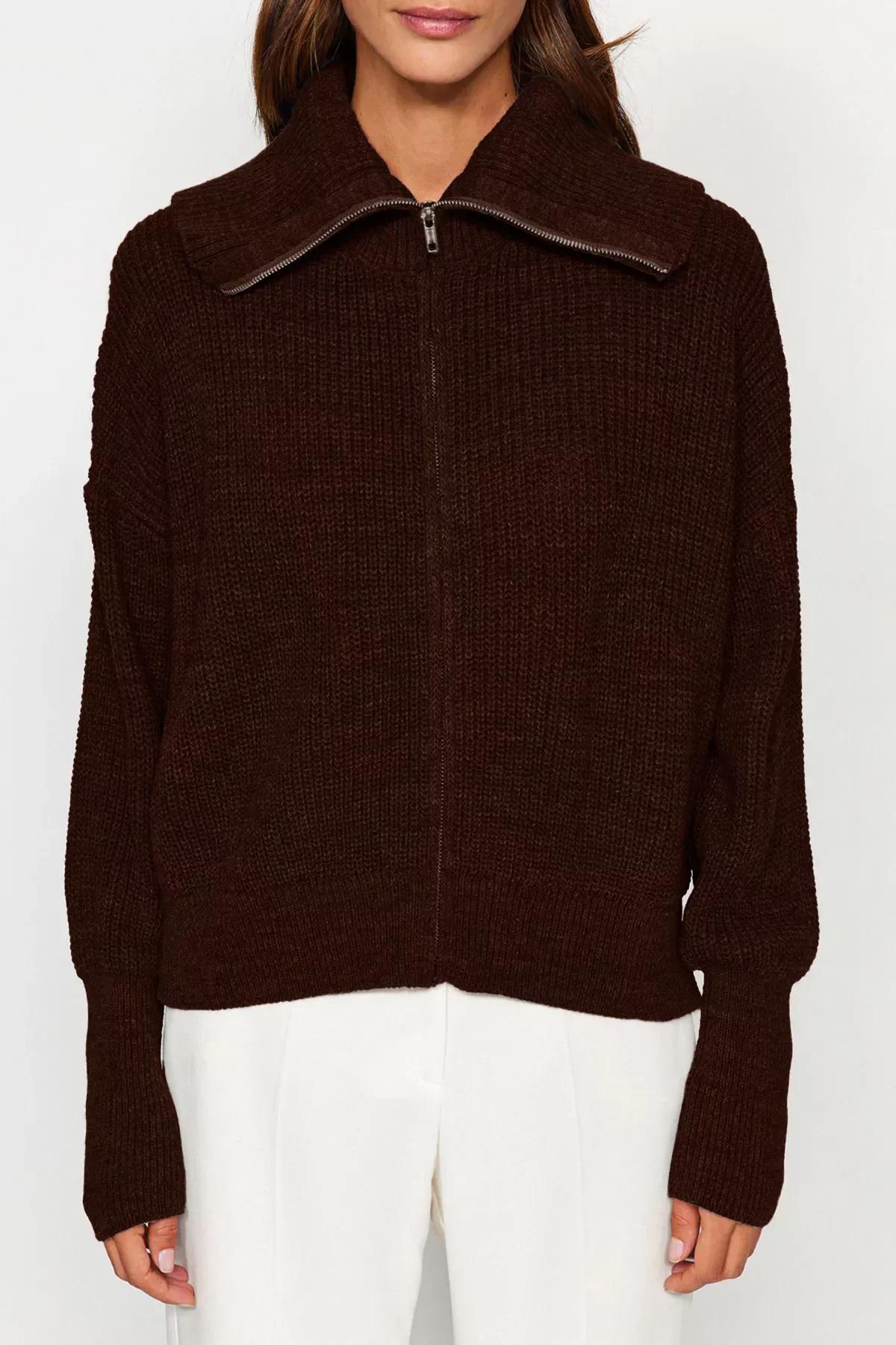 Brown Patterned Collared Zippered Knitted Cardigan, , large image number 3