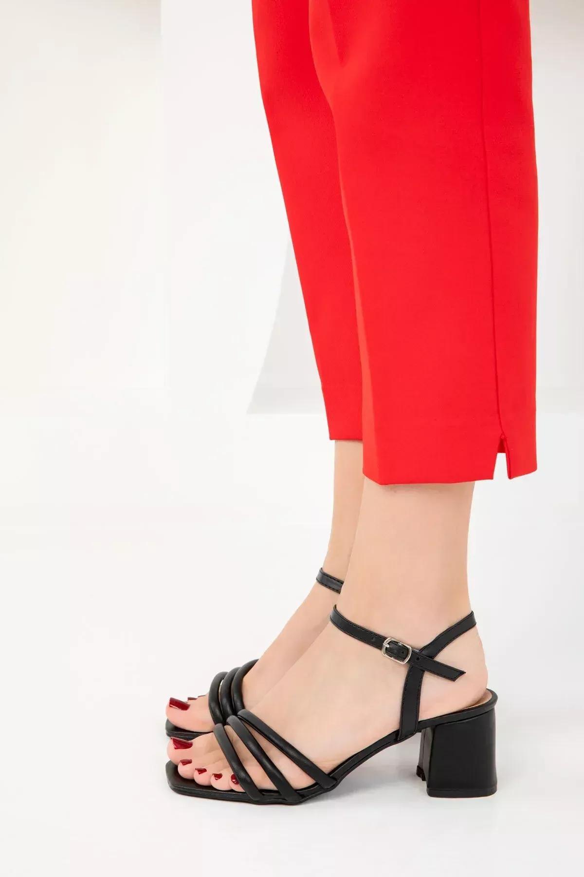 Black Classic Strap Heels, BLACK, large image number 2