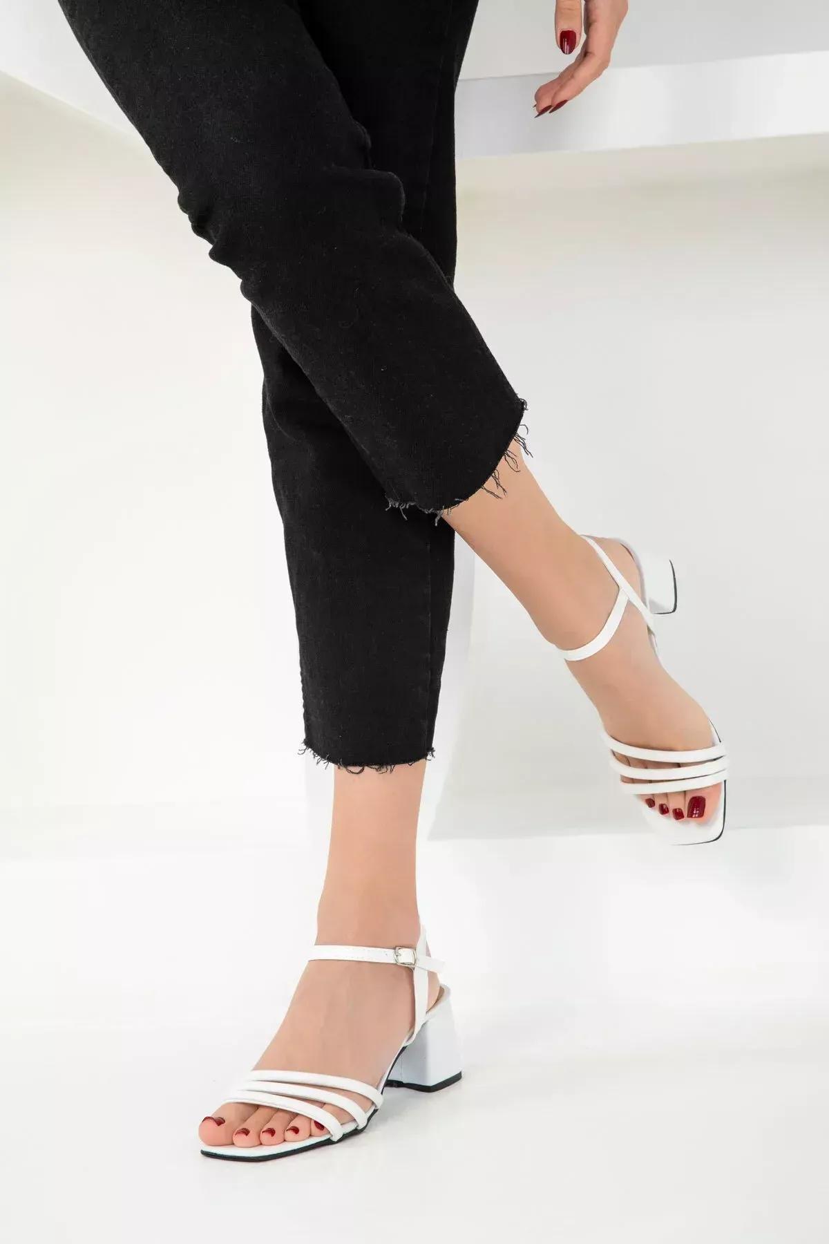 White Classic Heeled Shoes, White, large image number 2