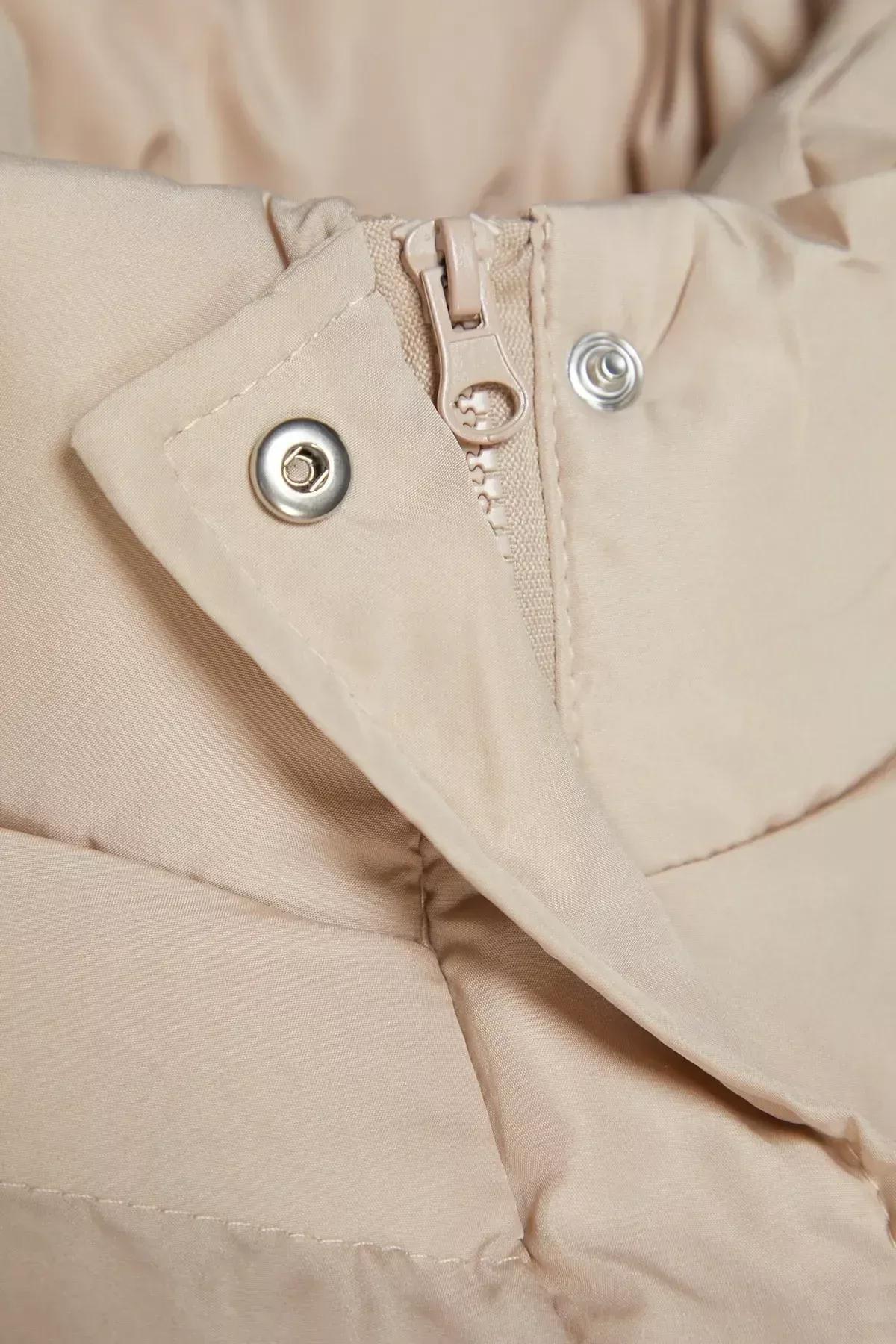 Beige Puffer Jacket, Beige, large image number 6
