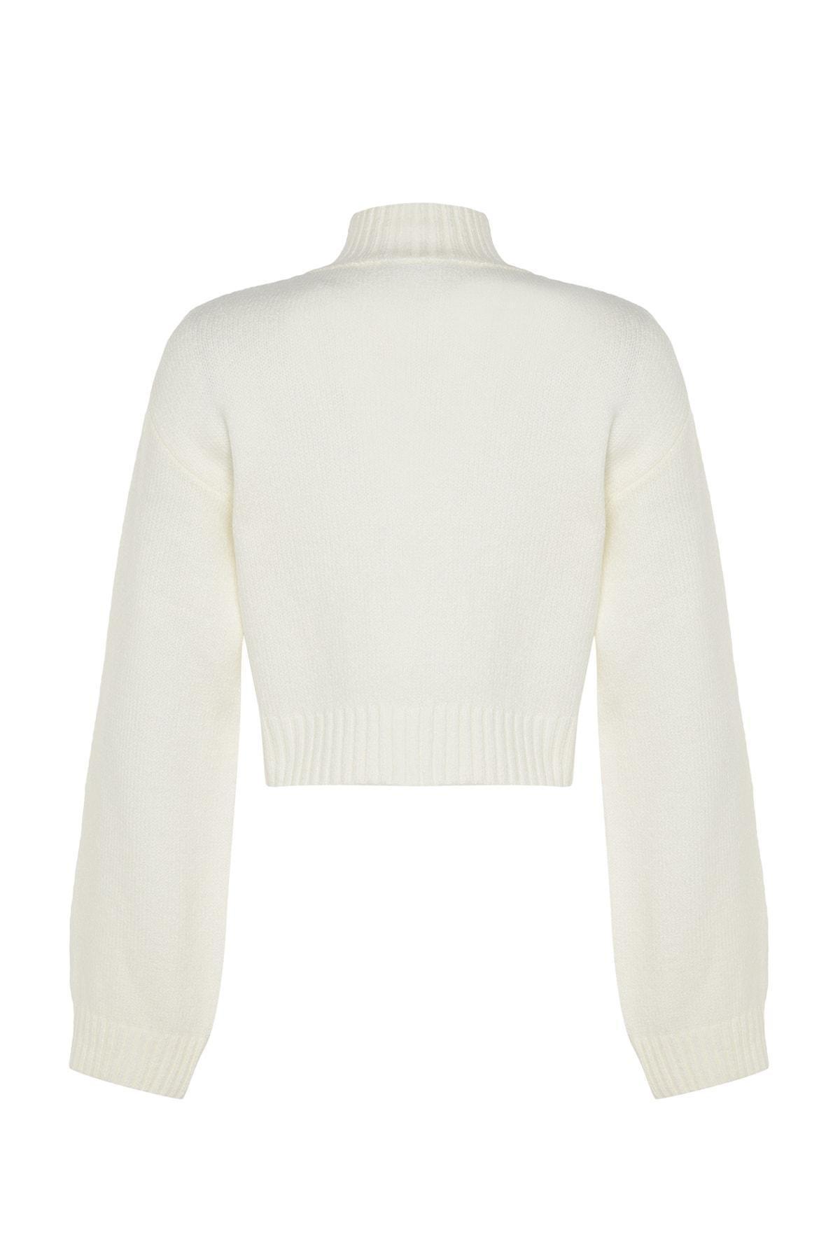 Cream Standing Collared Sweater, , large image number 7