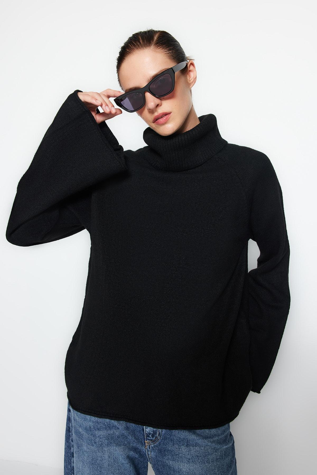 Black Turtleneck Oversize Sweater, , large image number 0