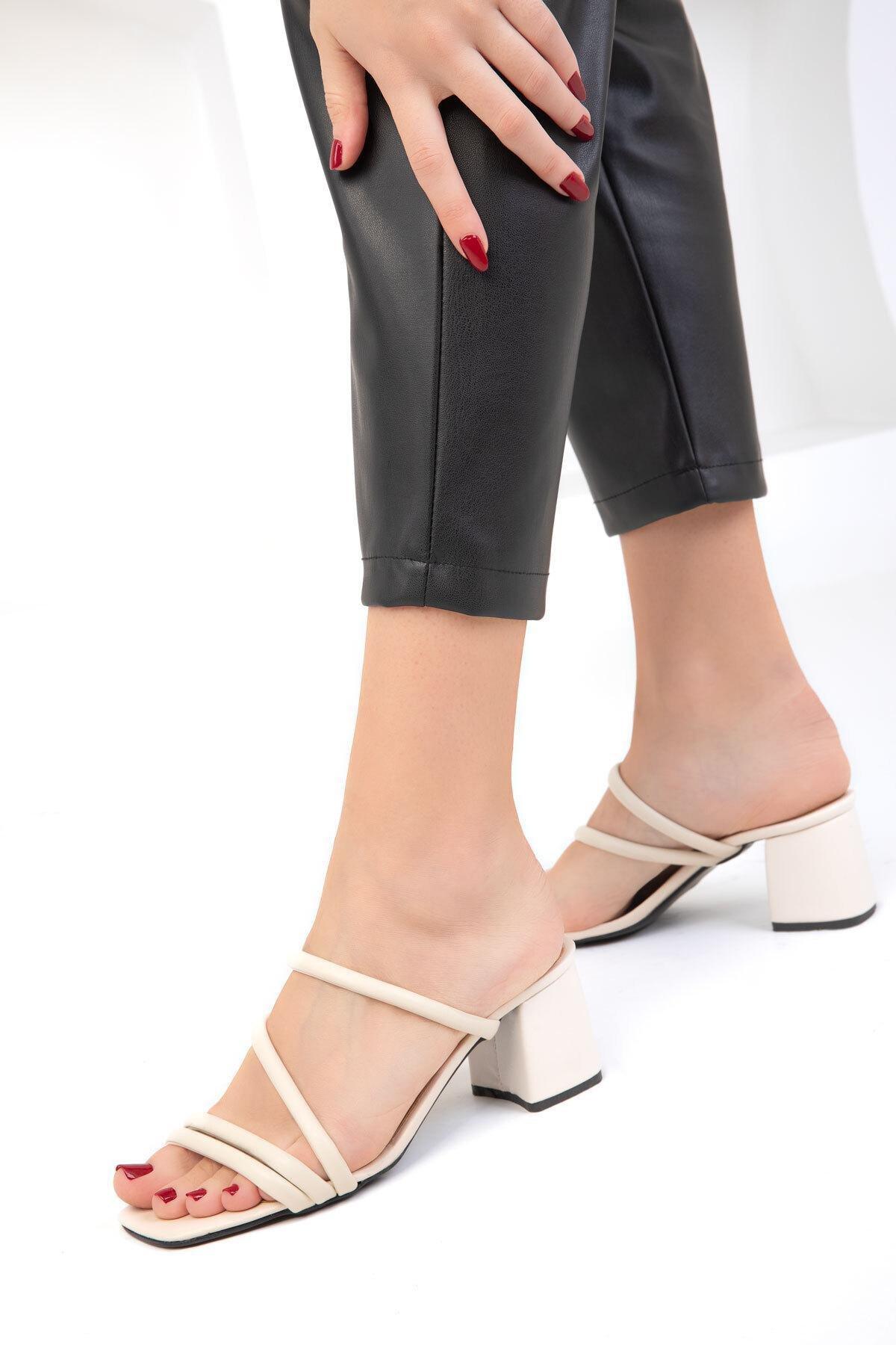 Beige Classic Heeled Shoes, Beige, large image number 4