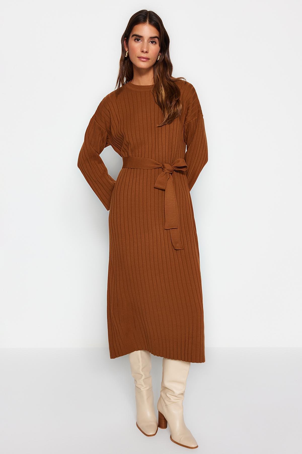 Brown Belted Ribbed Knitted Dress, , large image number 2