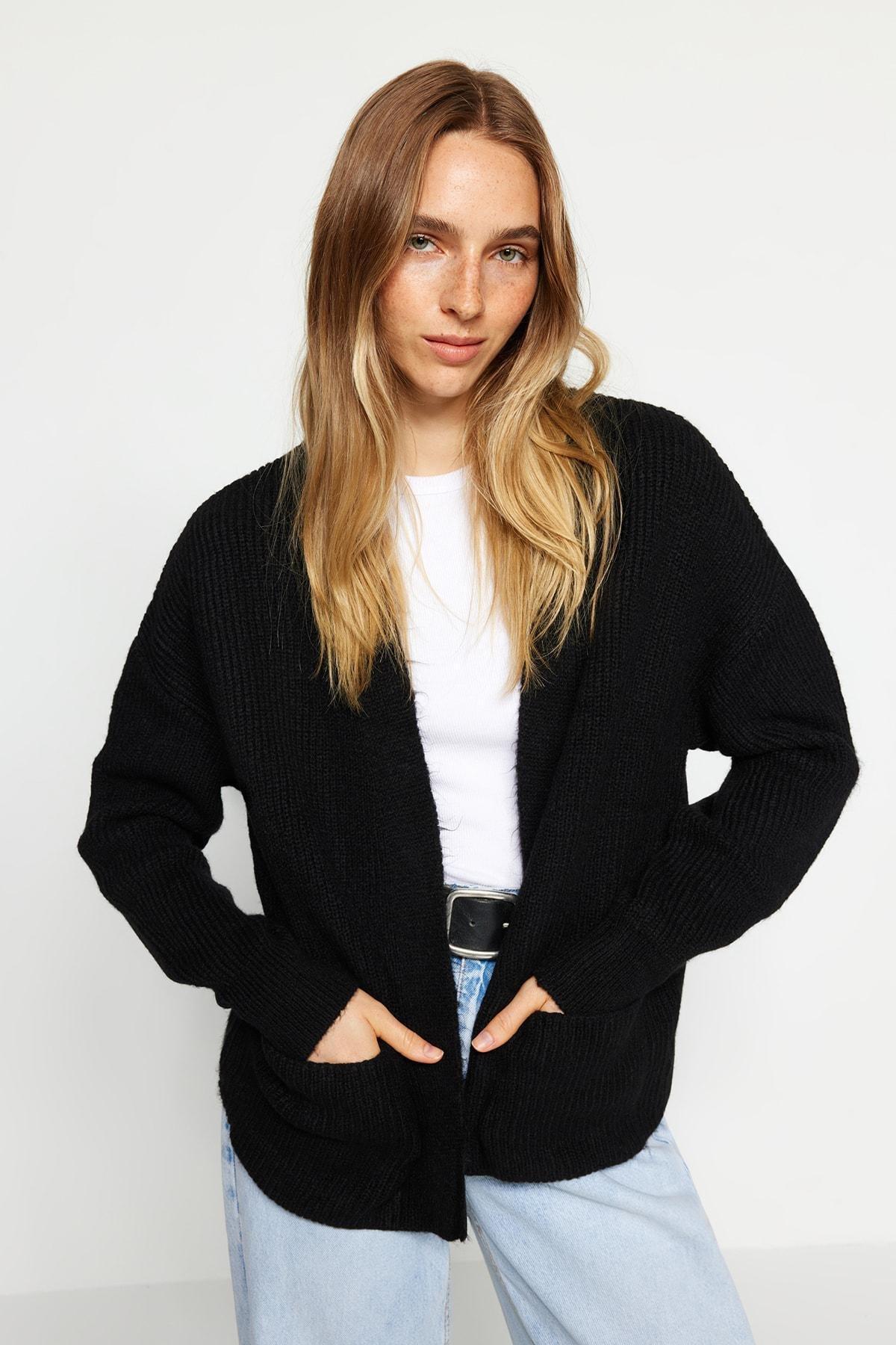 Black Soft Pocket Detail Knitwear Cardigan, , large image number 0