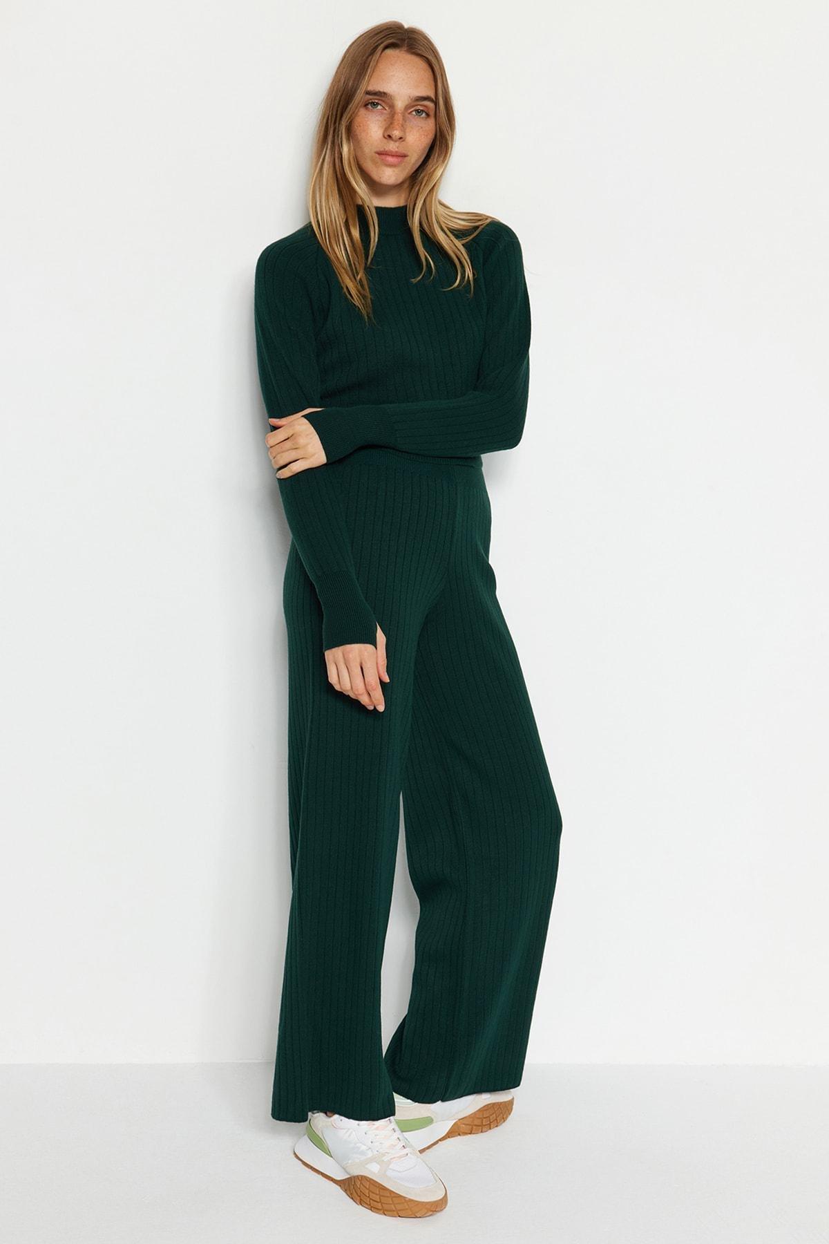 Green Crop Knitwear Co-Ord Set, , large image number 1