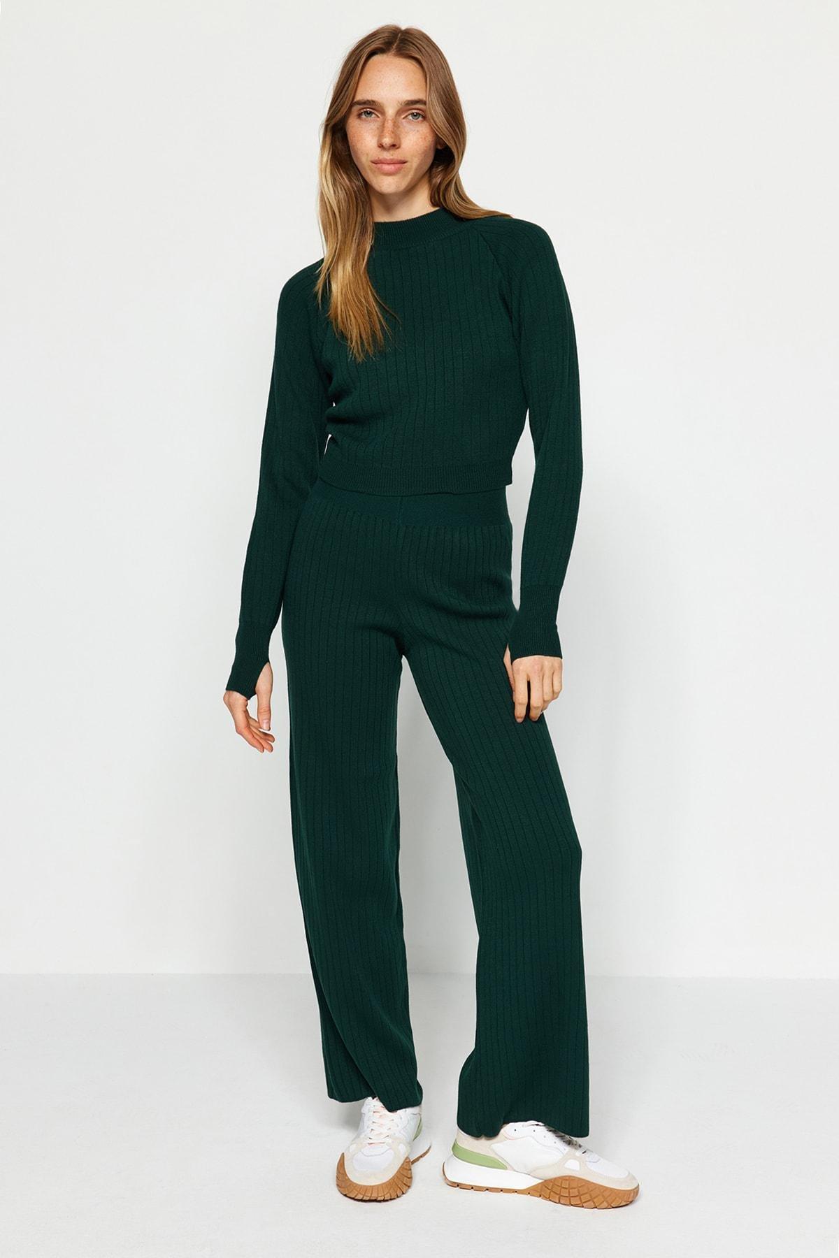 Green Crop Knitwear Co-Ord Set, , large image number 2