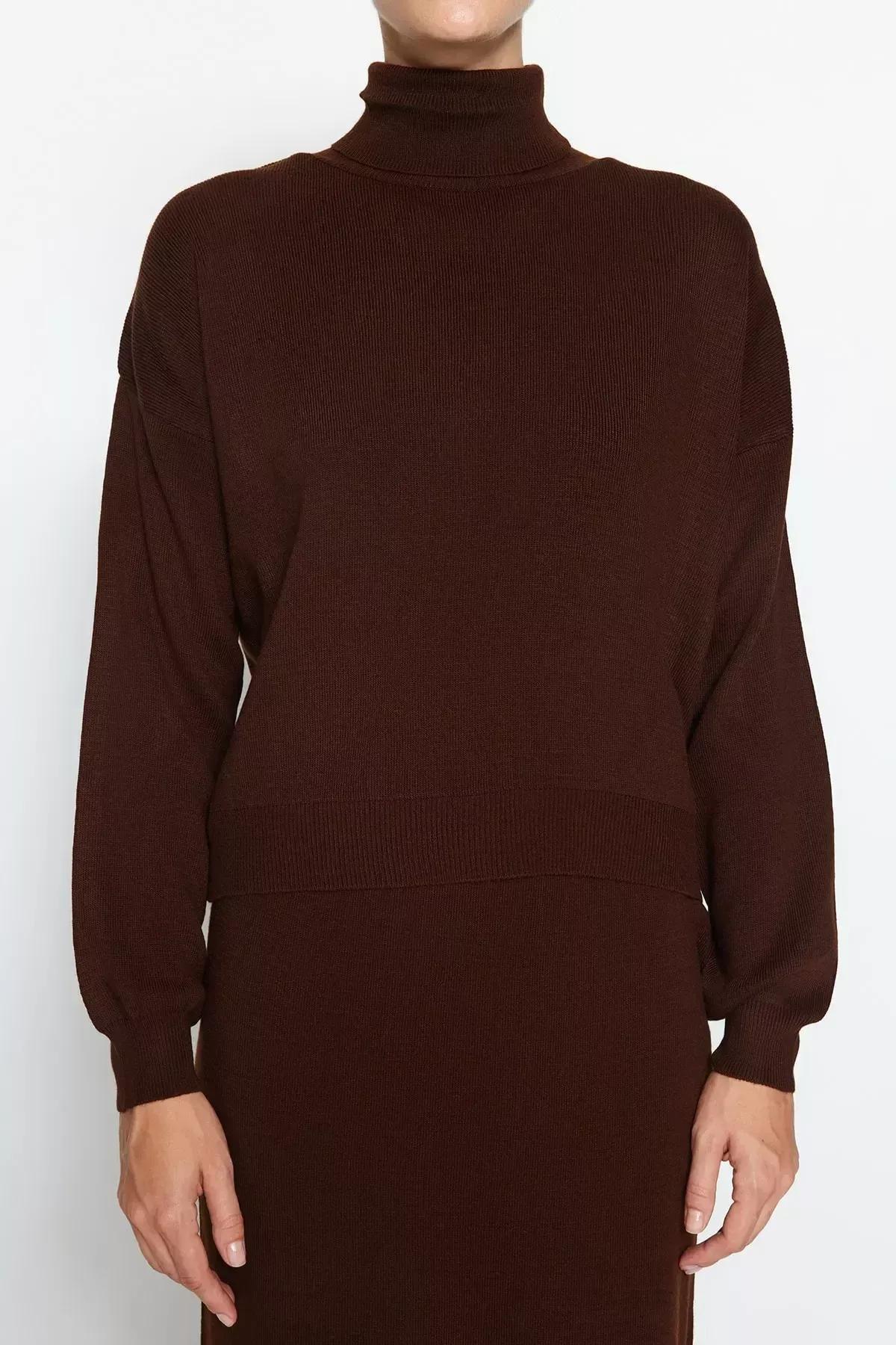 Brown Turtleneck Knitted Co-Ord Ser, Brown, large image number 4