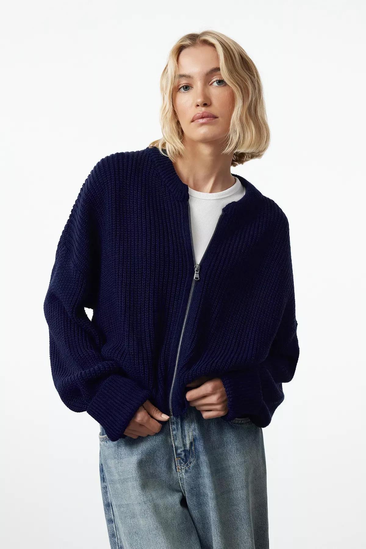 Navy Patterned Collared Zippered Knitted Cardigan, Navy blue, medium