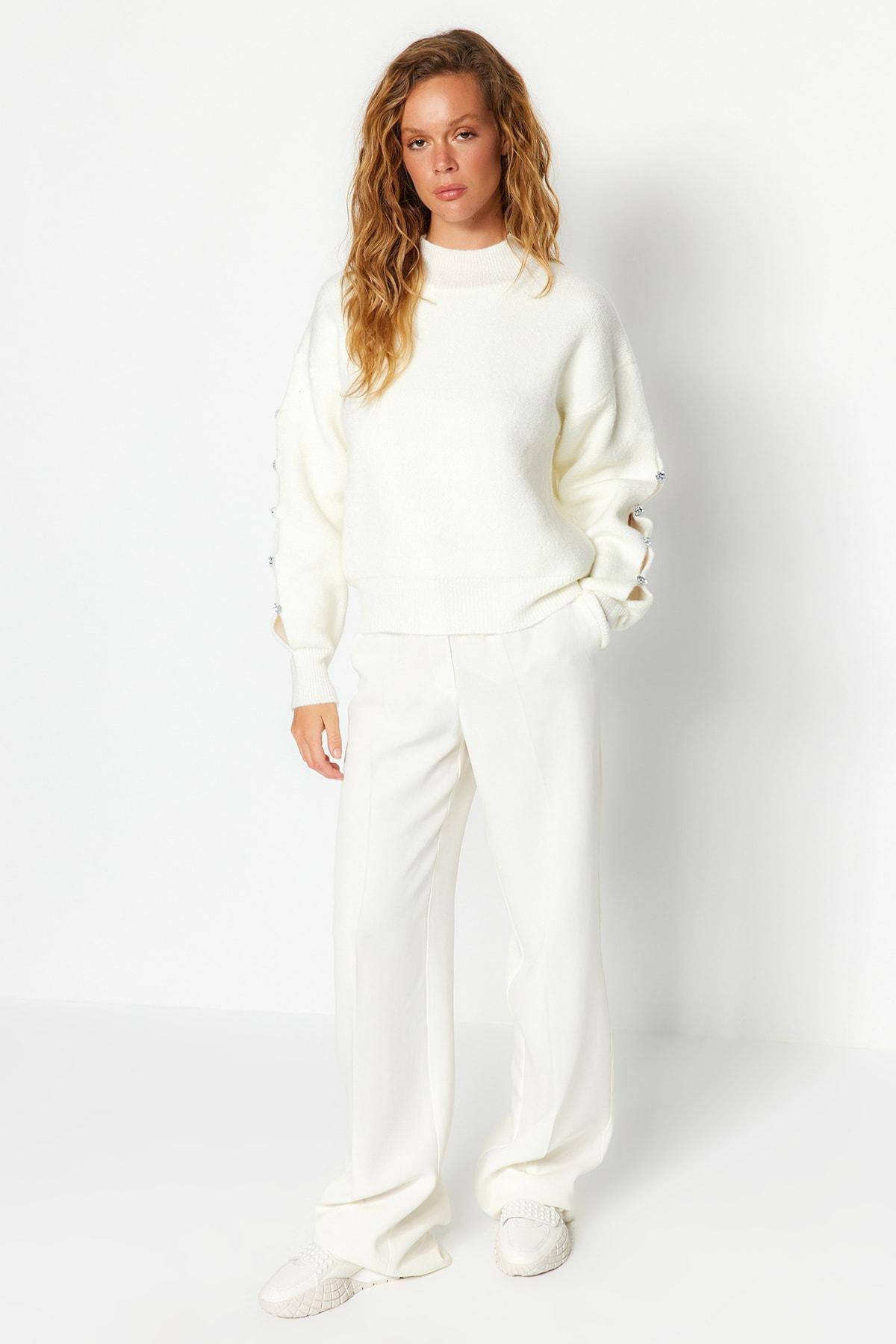 Cream Regular Sweater, , large image number 2