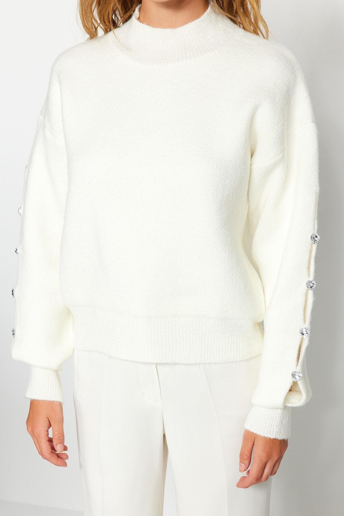 Cream Regular Sweater, , large image number 3