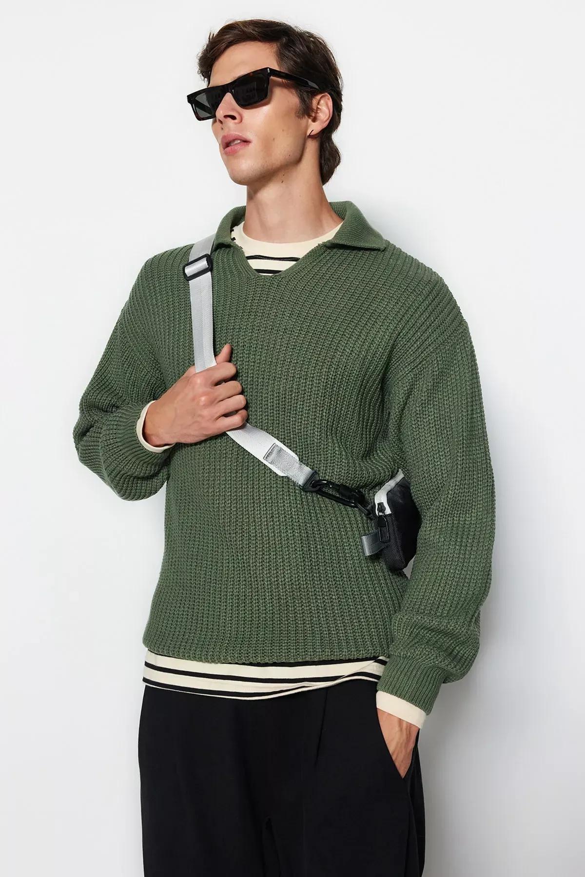 Green Polo Neck Sweater, Green, large image number 0