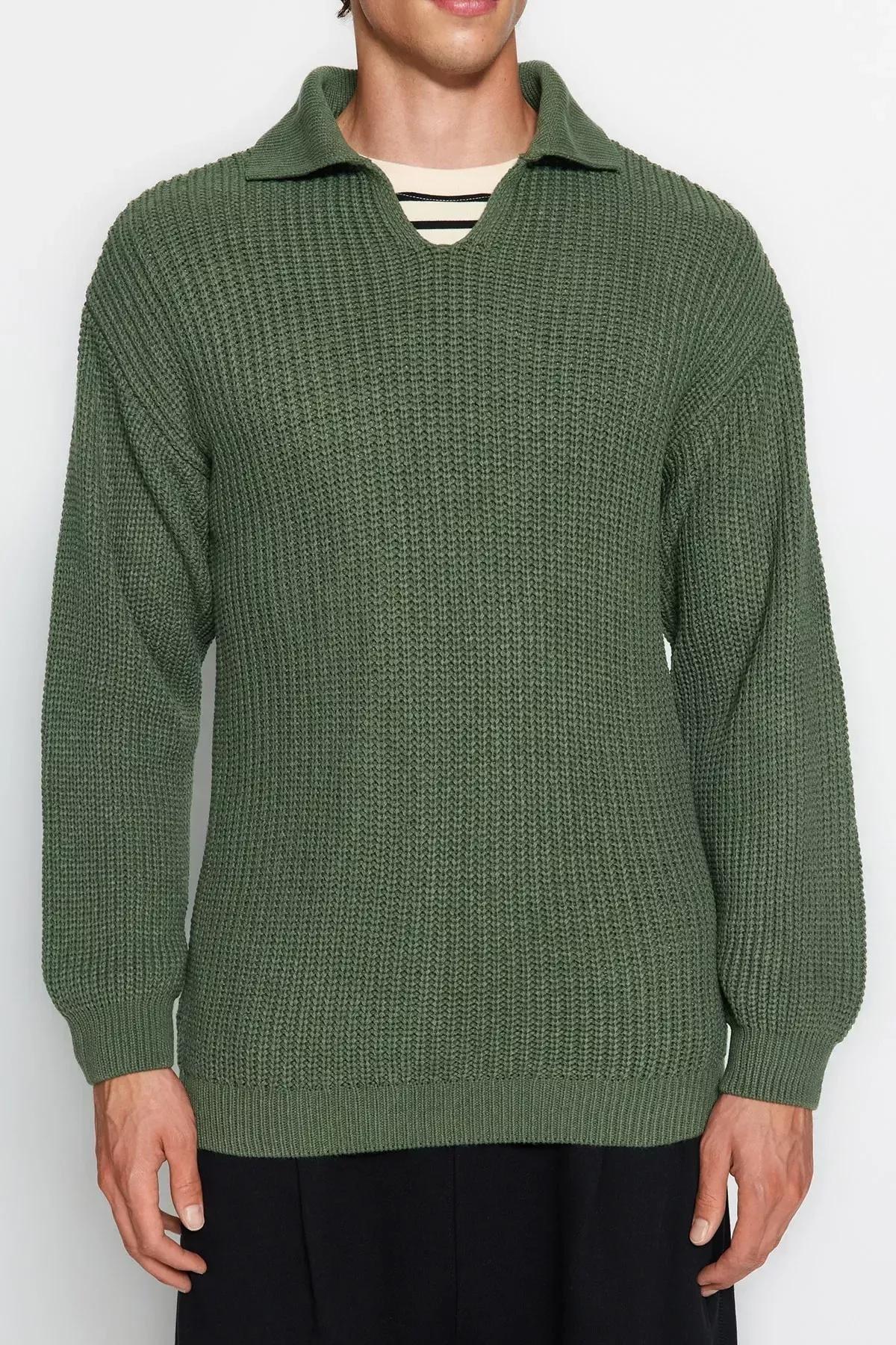 Green Polo Neck Sweater, Green, large image number 3