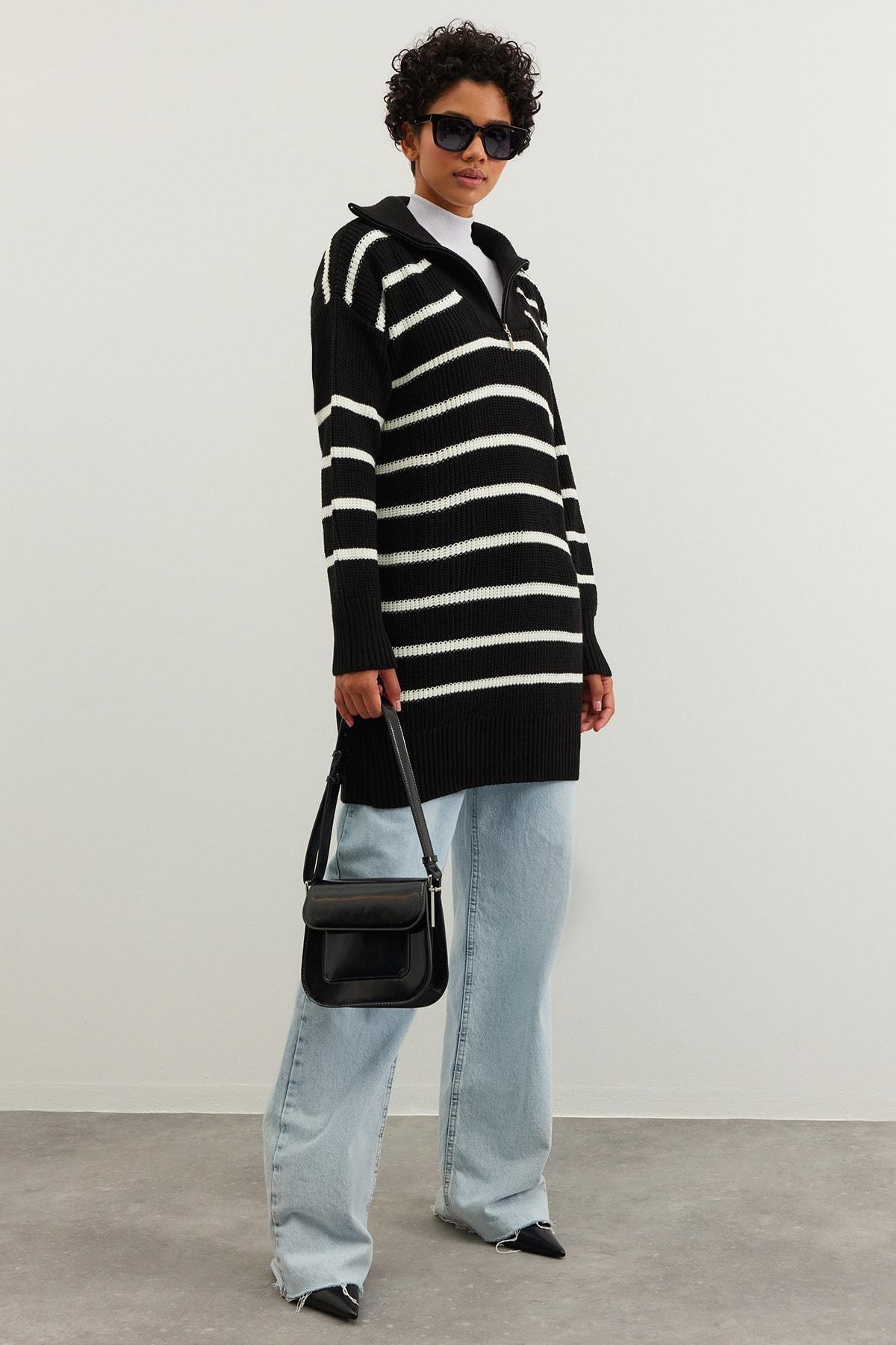 Black Striped Sweater, BLACK, large image number 1